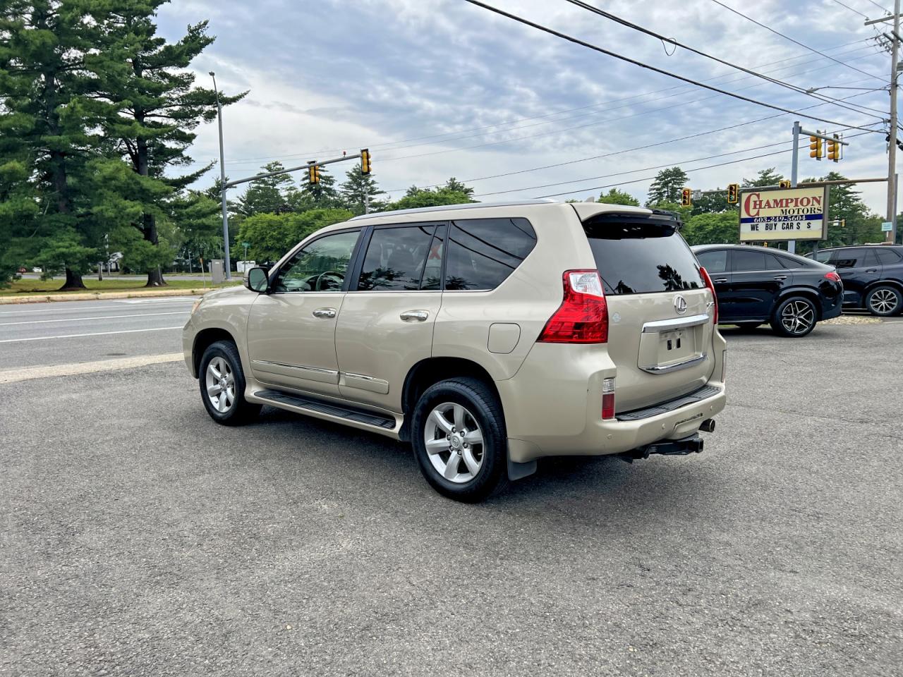 2013 Lexus Gx 460 Beige vin: JTJBM7FX3D5050598
