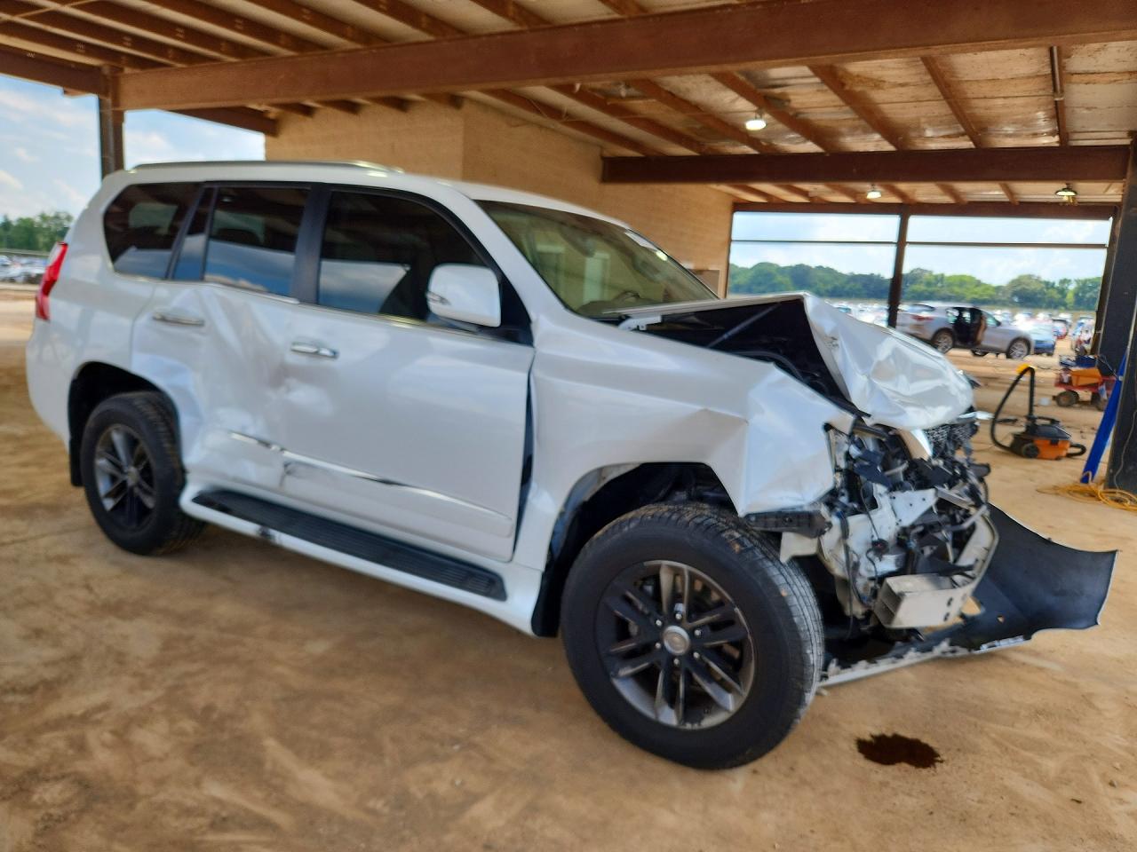 2013 Lexus Gx 460 Белый vin: JTJBM7FX3D5051296