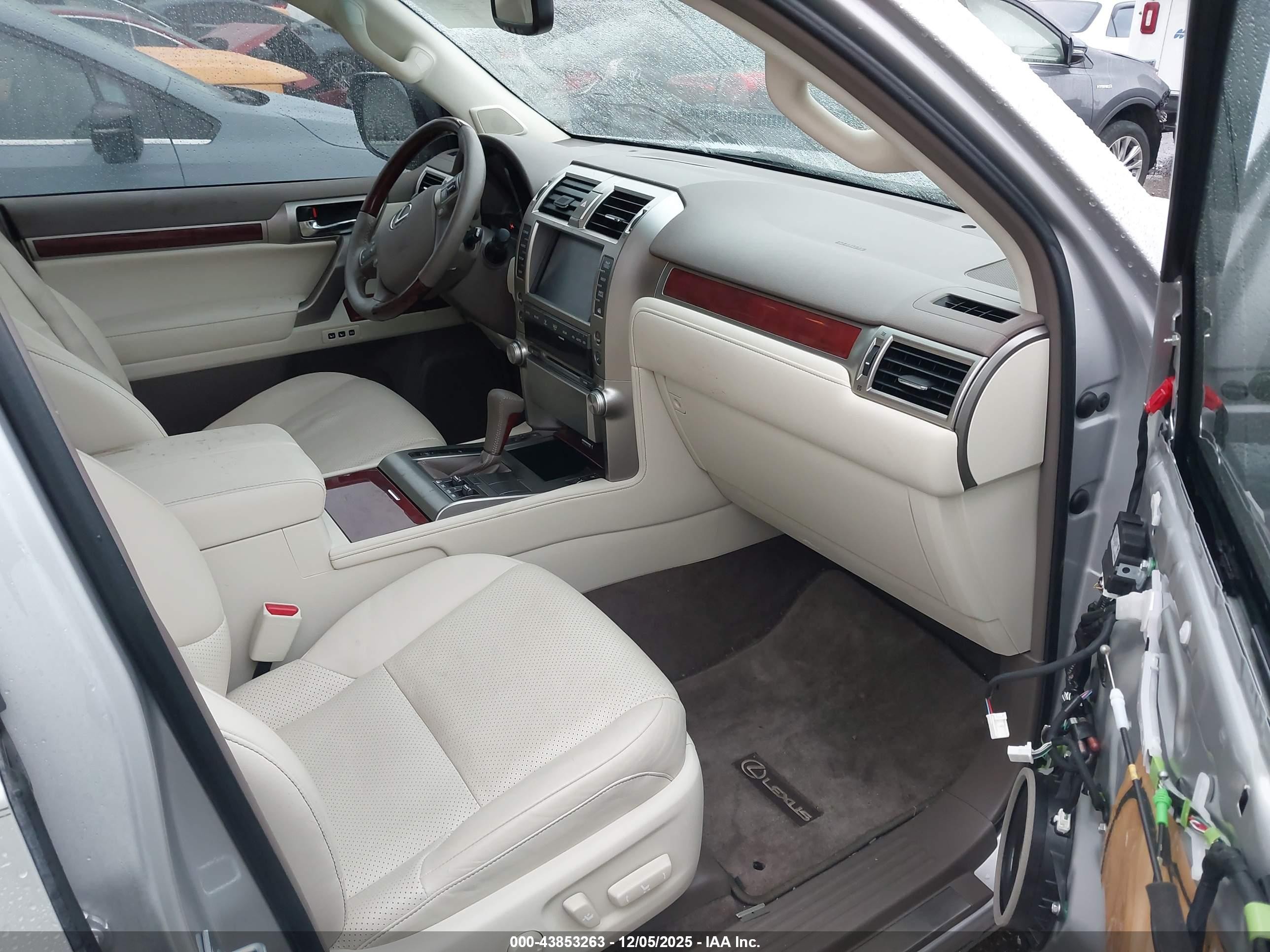 2013 Lexus Gx 460   Серебряный vin: JTJBM7FX3D5059303