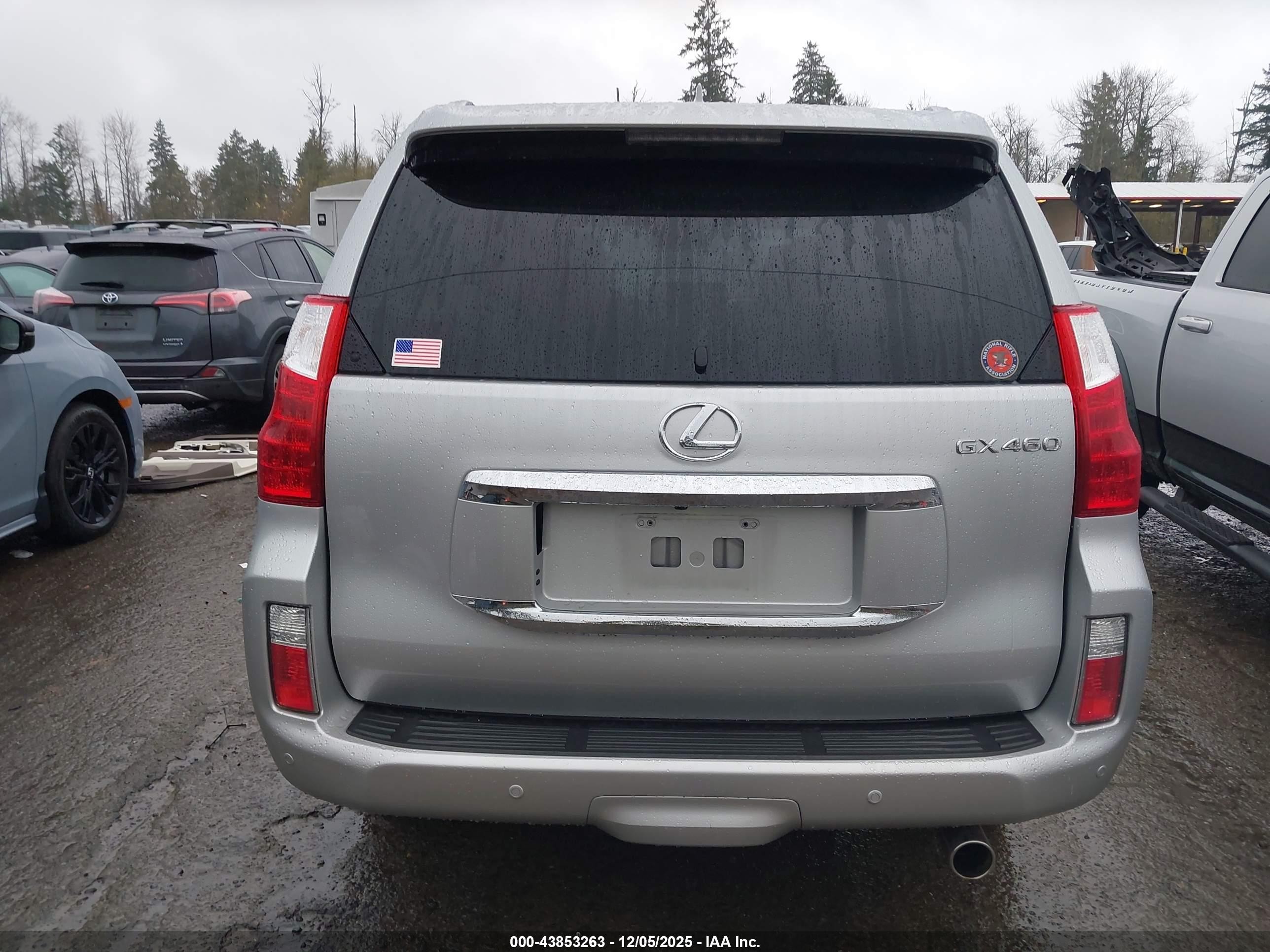 2013 Lexus Gx 460   Серебряный vin: JTJBM7FX3D5059303