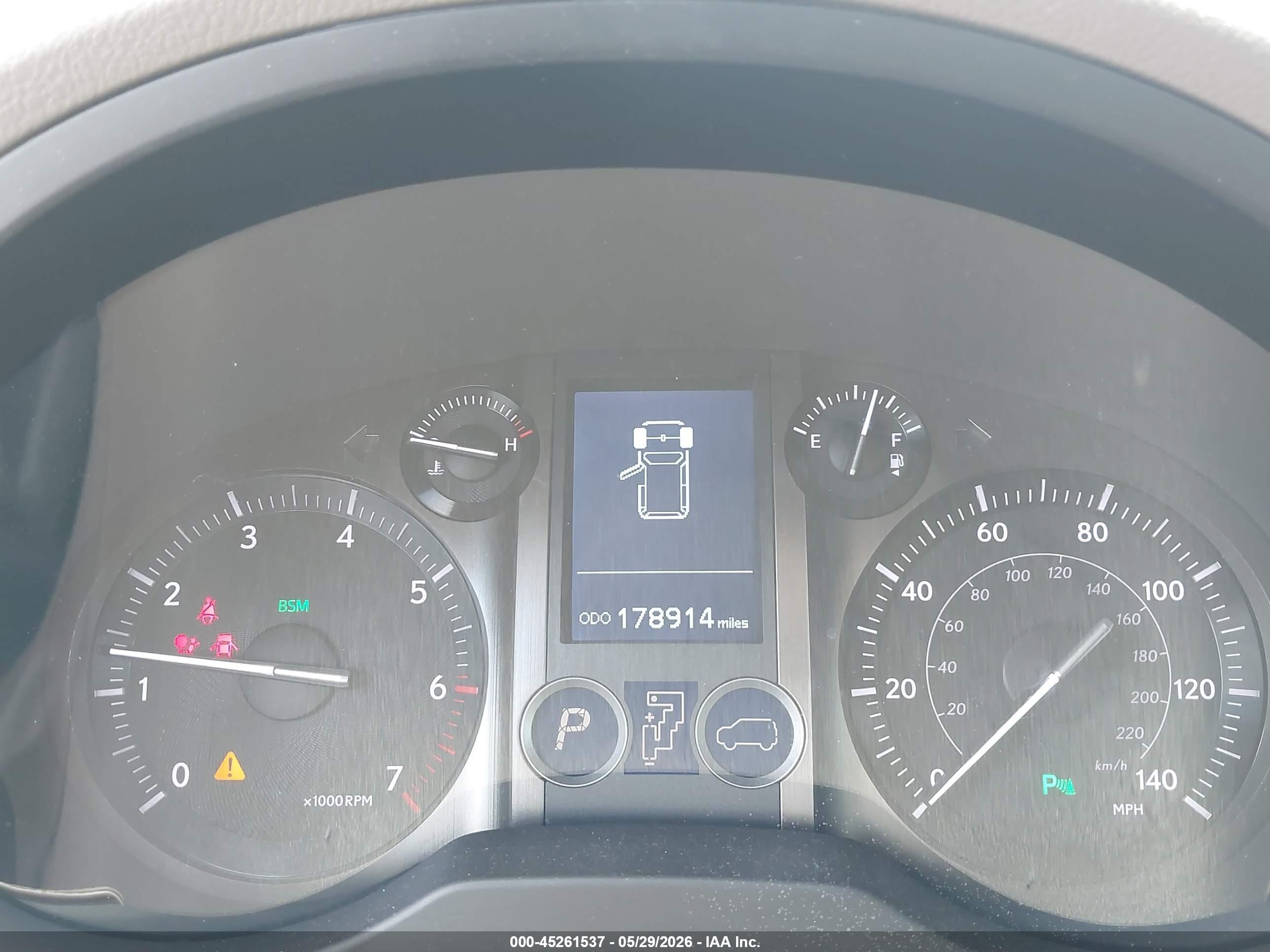 2014 Lexus Gx 460 Белый vin: JTJBM7FX3E5078435