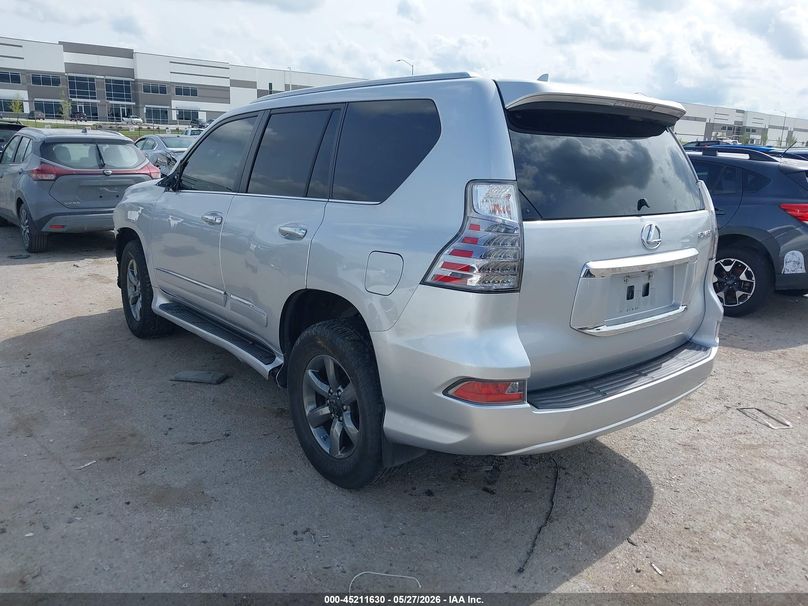 2015 Lexus Gx 460   Серебряный vin: JTJBM7FX3F5091350