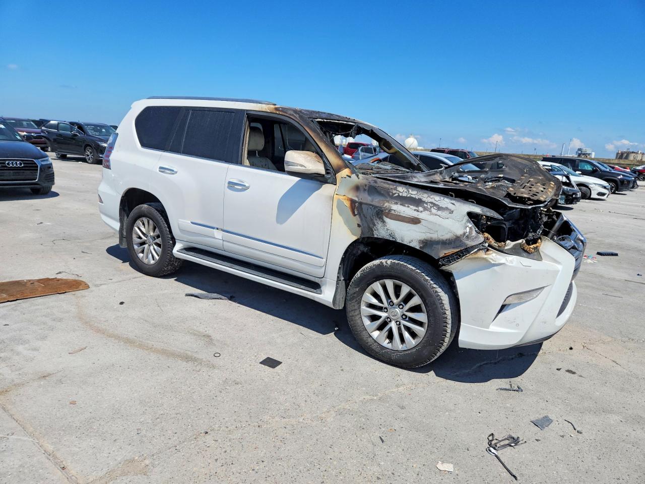 2015 Lexus Gx 460 Белый vin: JTJBM7FX3F5101343