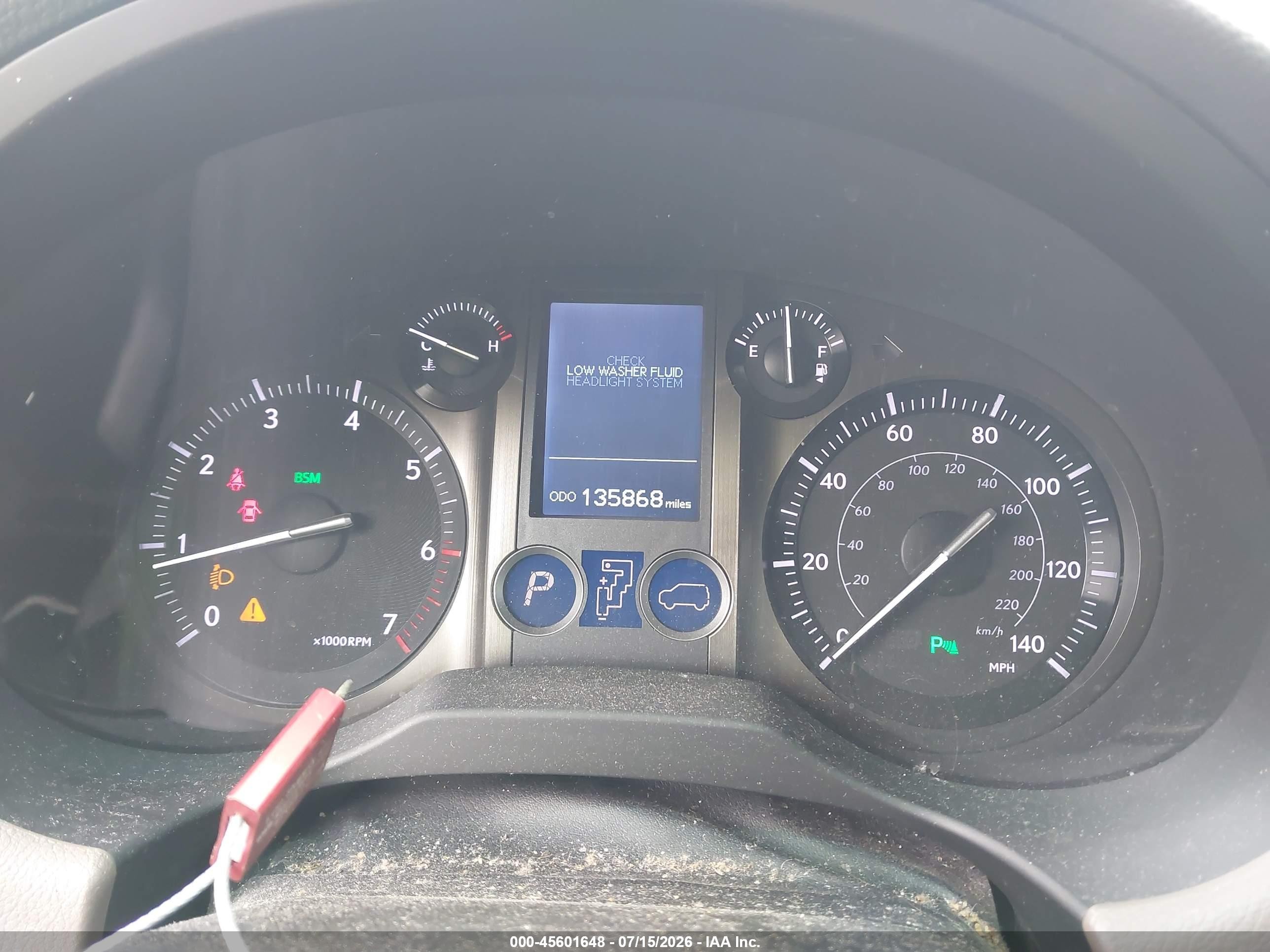 2015 Lexus Gx 460   Белый vin: JTJBM7FX3F5103688
