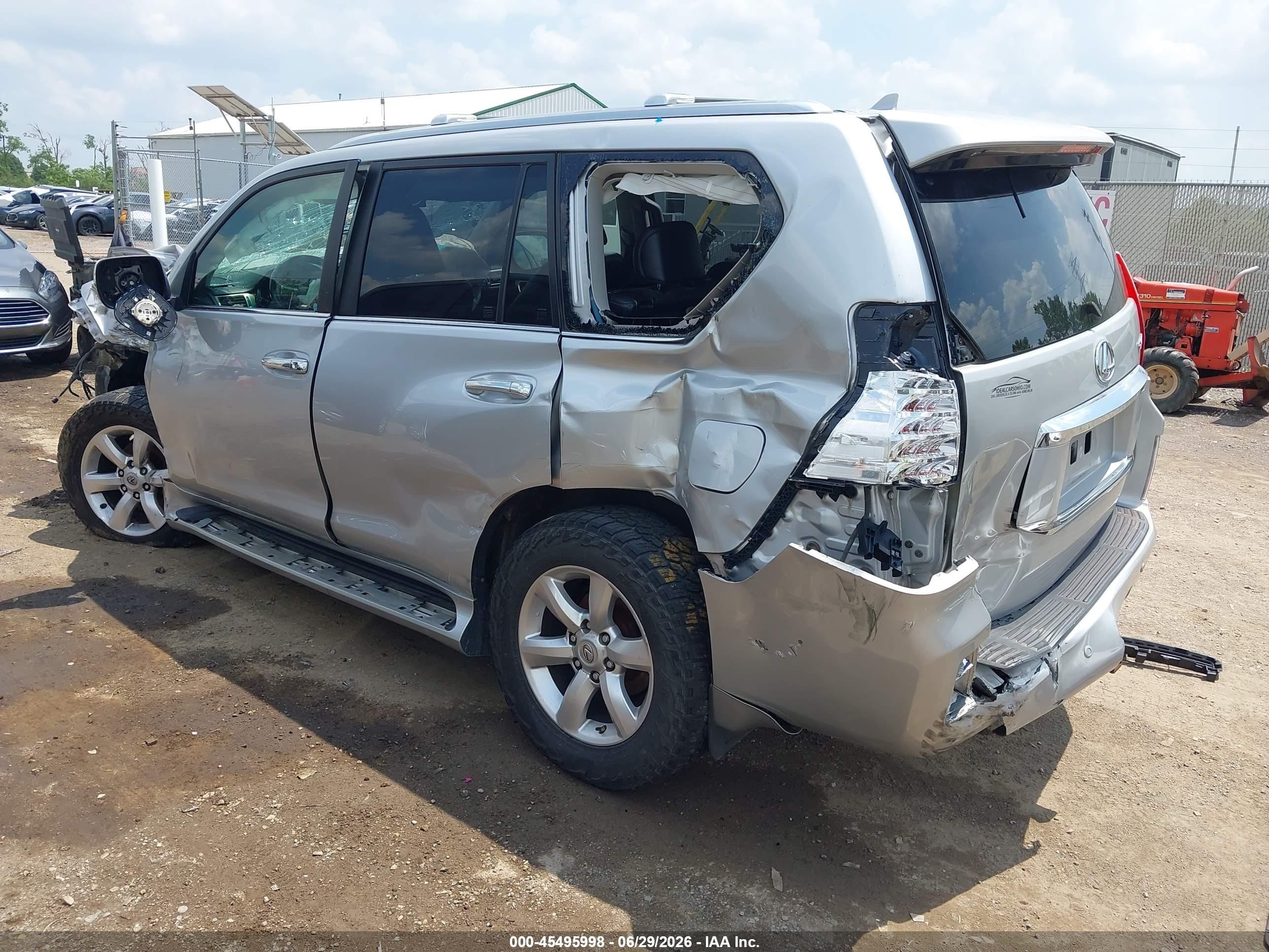 2011 Lexus Gx 460   Silver vin: JTJBM7FX4B5034682