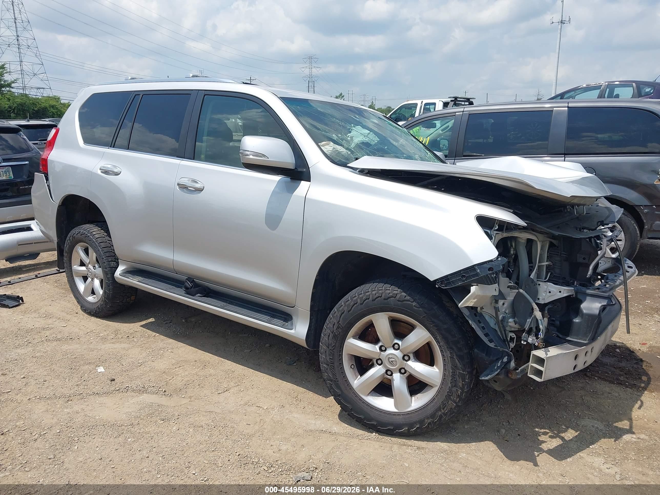 2011 Lexus Gx 460   Silver vin: JTJBM7FX4B5034682