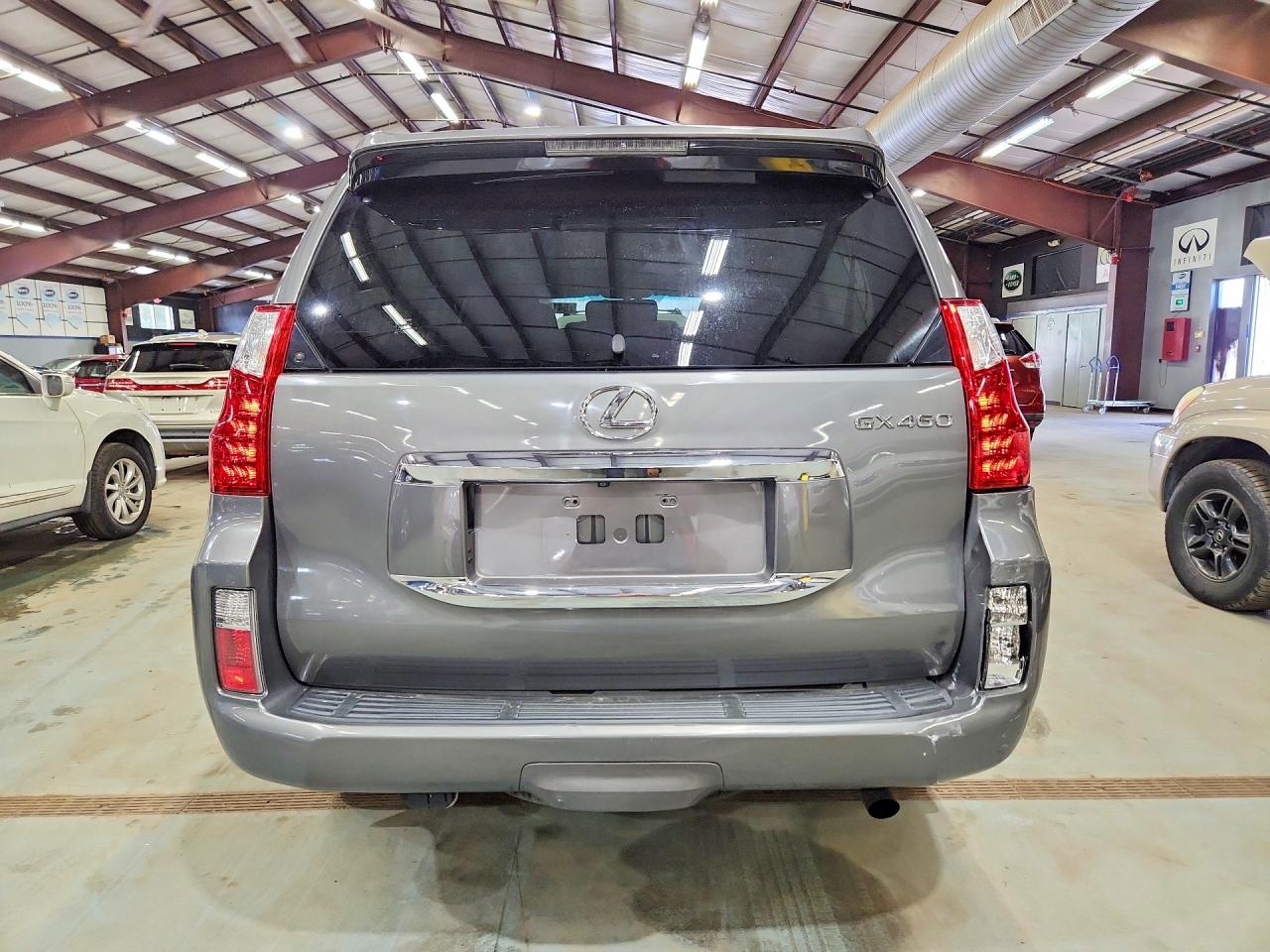 2012 Lexus Gx 460 Серый vin: JTJBM7FX4C5041584