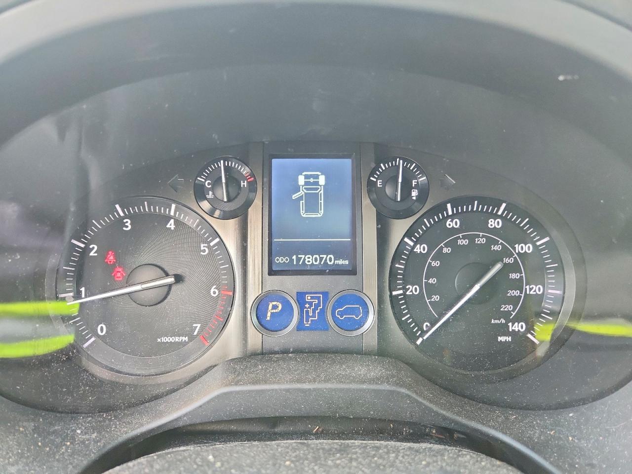 2014 Lexus Gx 460 Silver vin: JTJBM7FX4E5078069