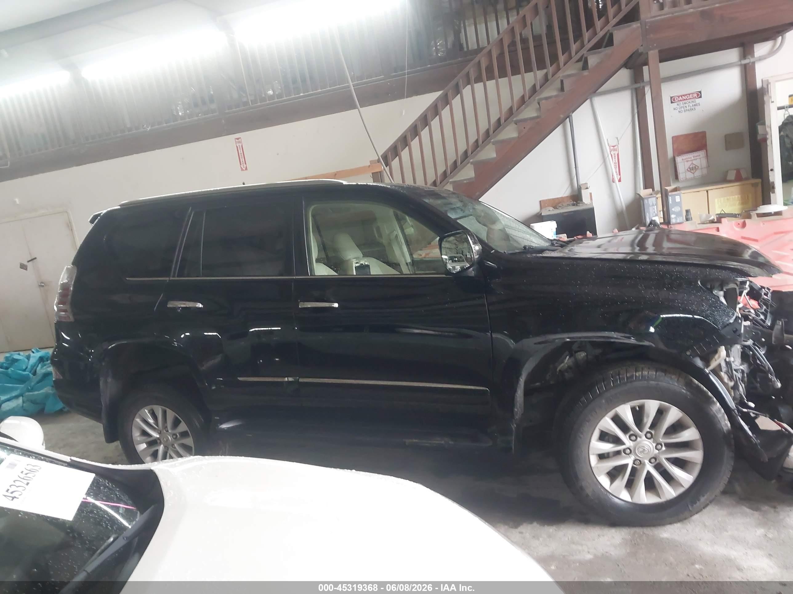 2015 Lexus Gx 460   Black vin: JTJBM7FX4F5098436