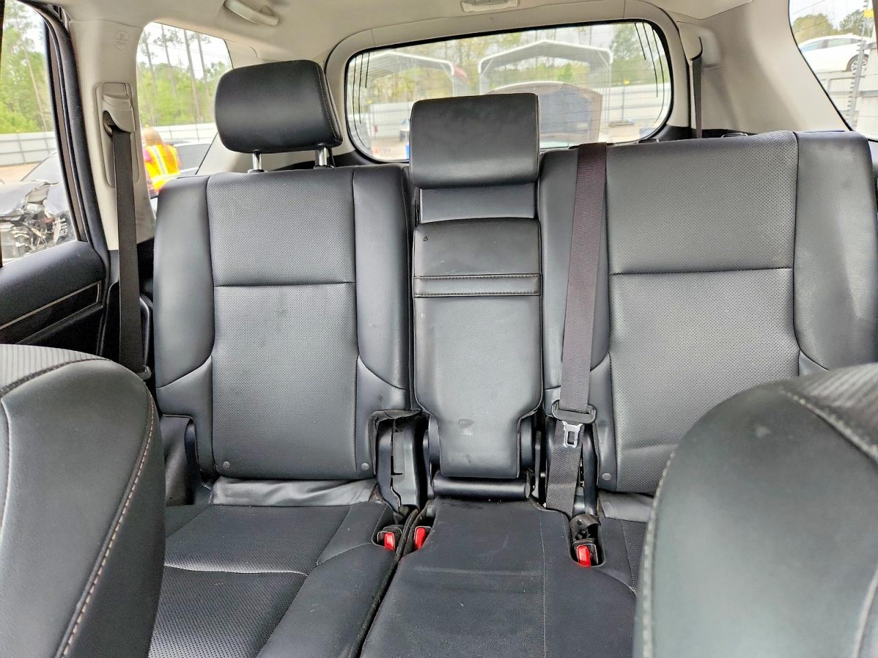 2015 Lexus Gx 460 Base White vin: JTJBM7FX4F5110438