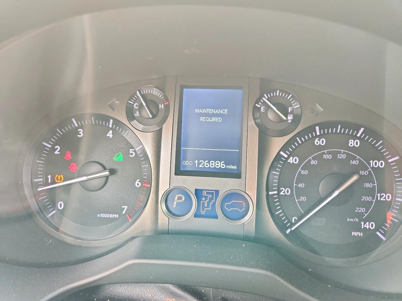 2015 Lexus Gx 460 Base White vin: JTJBM7FX4F5110438