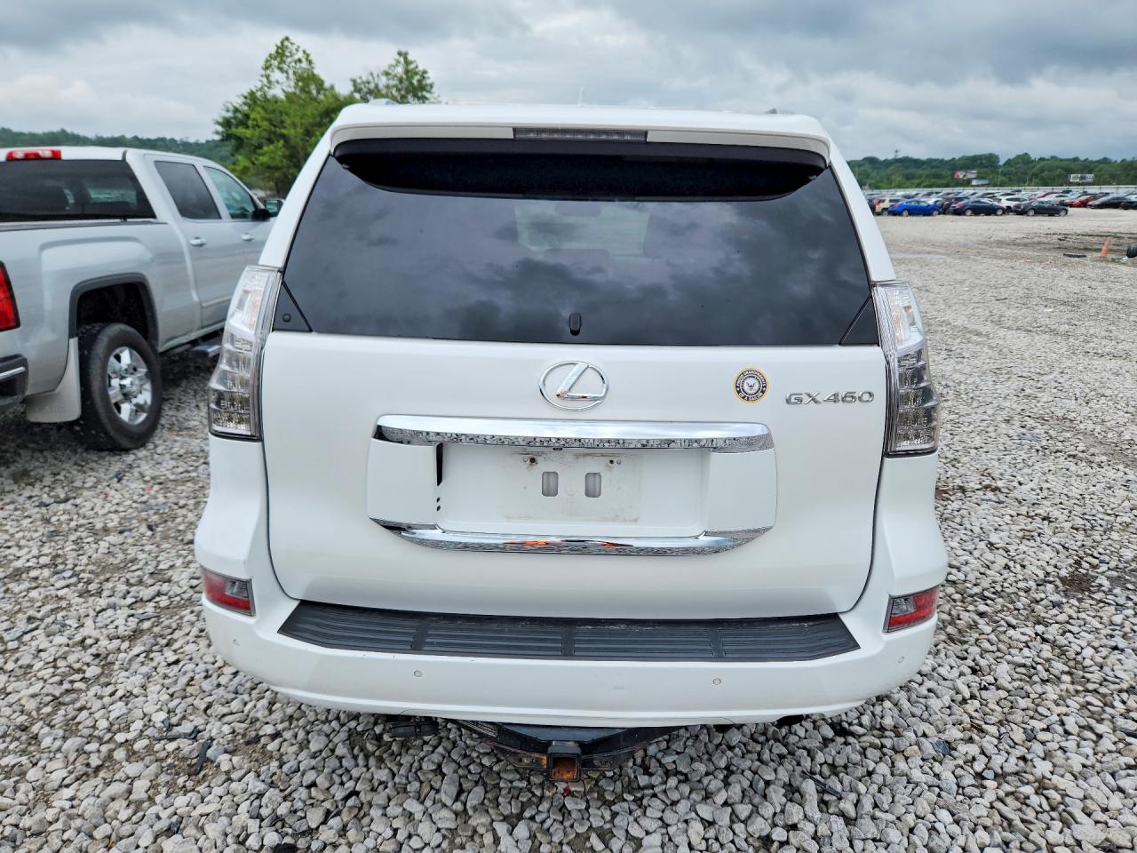 2015 Lexus Gx 460 White vin: JTJBM7FX4F5120421