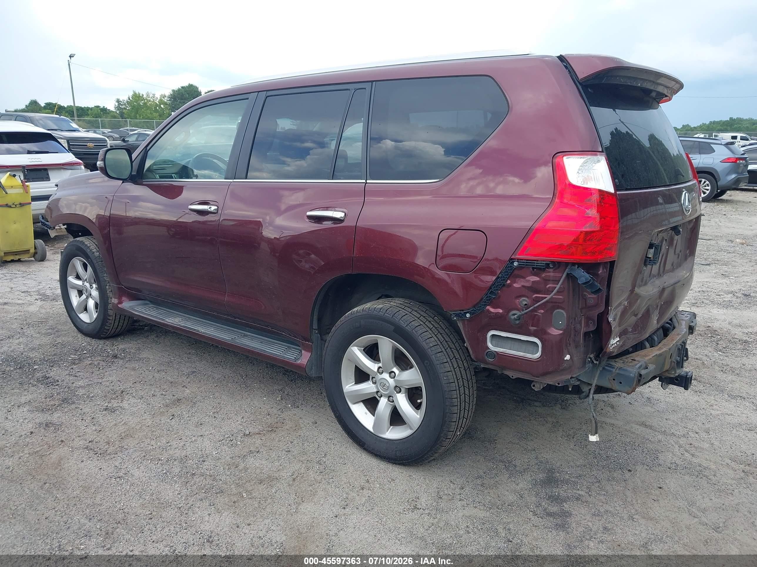 2011 Lexus Gx 460   Maroon vin: JTJBM7FX5B5020631