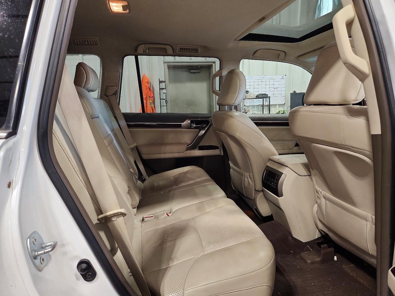 2011 Lexus Gx 460 White vin: JTJBM7FX5B5024176