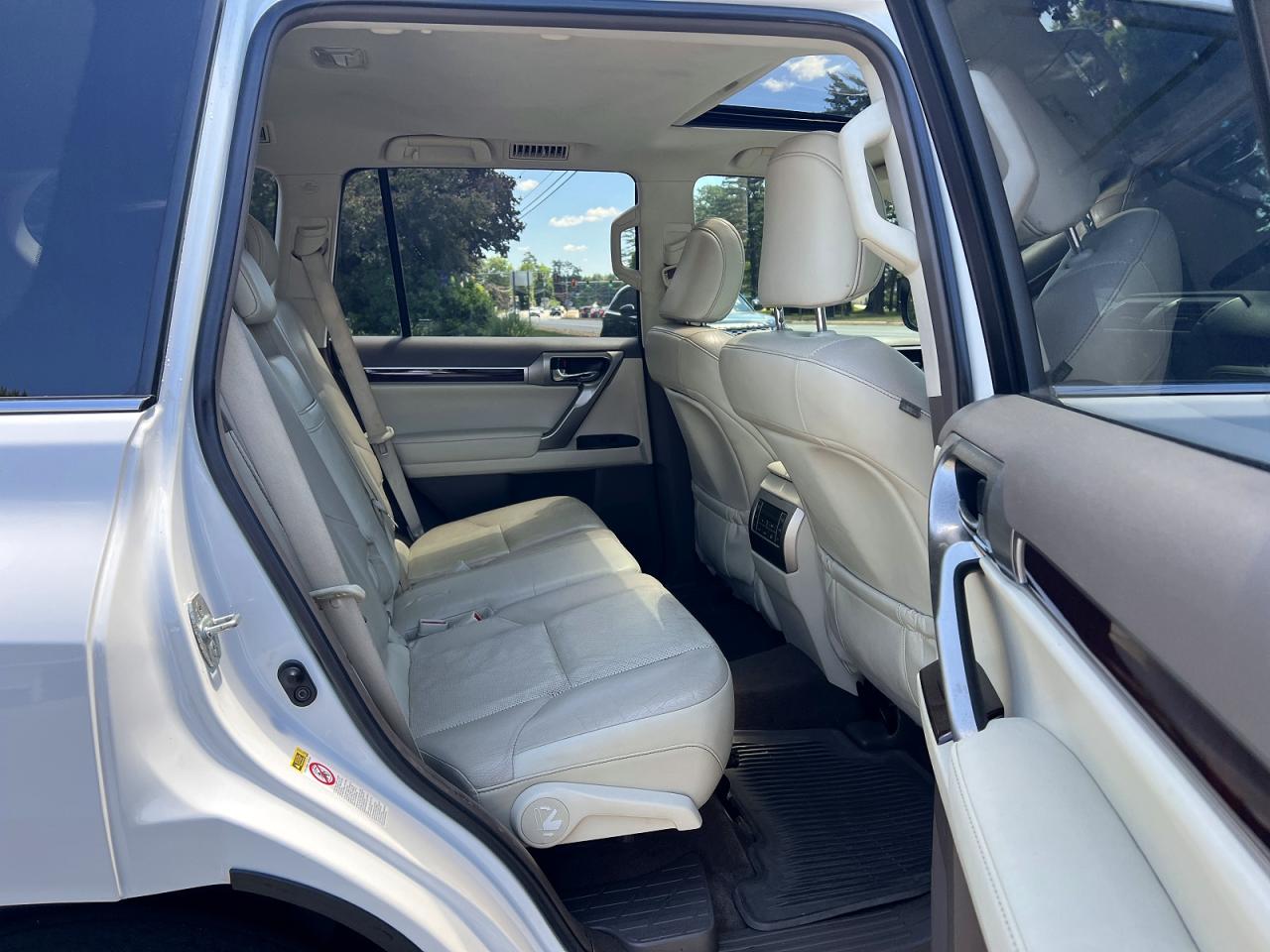 2017 Lexus Gx 460 Белый vin: JTJBM7FX5H5167718