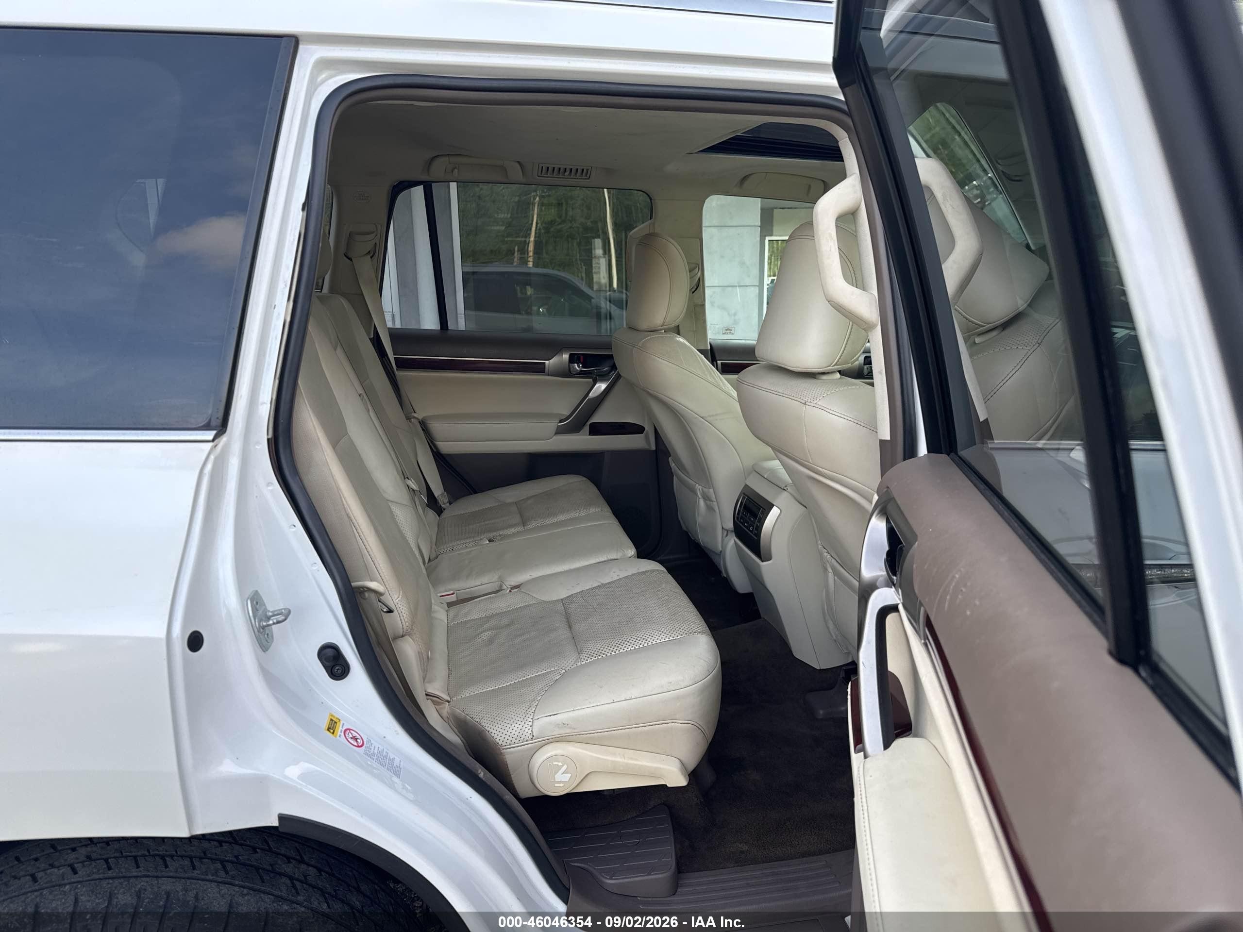 2010 Lexus Gx 460   Белый vin: JTJBM7FX6A5005845