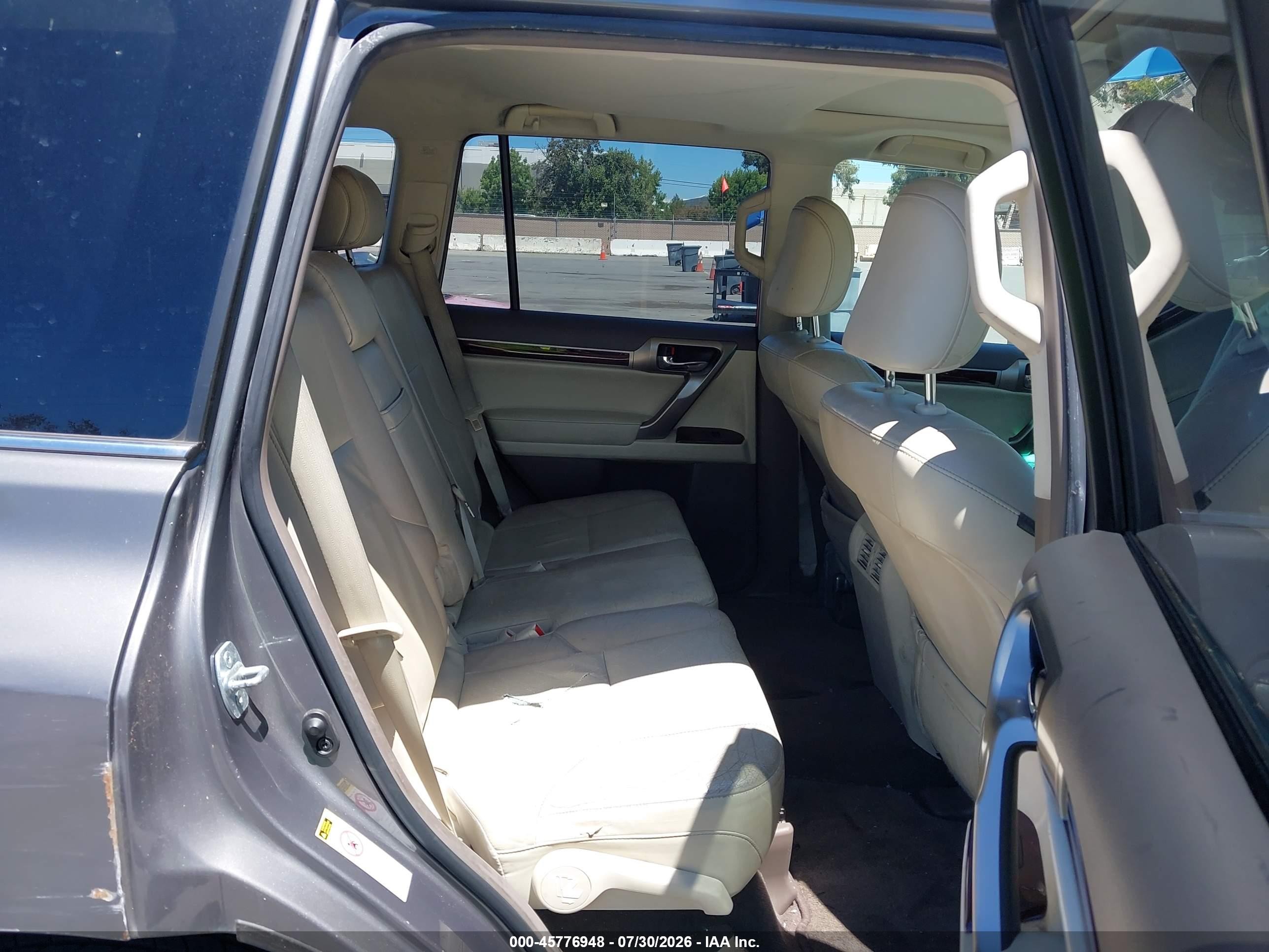 2011 Lexus Gx 460   Silver vin: JTJBM7FX6B5024736