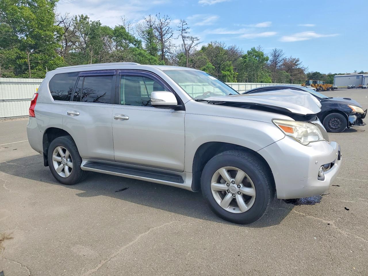 2011 Lexus Gx 460 Silver vin: JTJBM7FX7B5018864