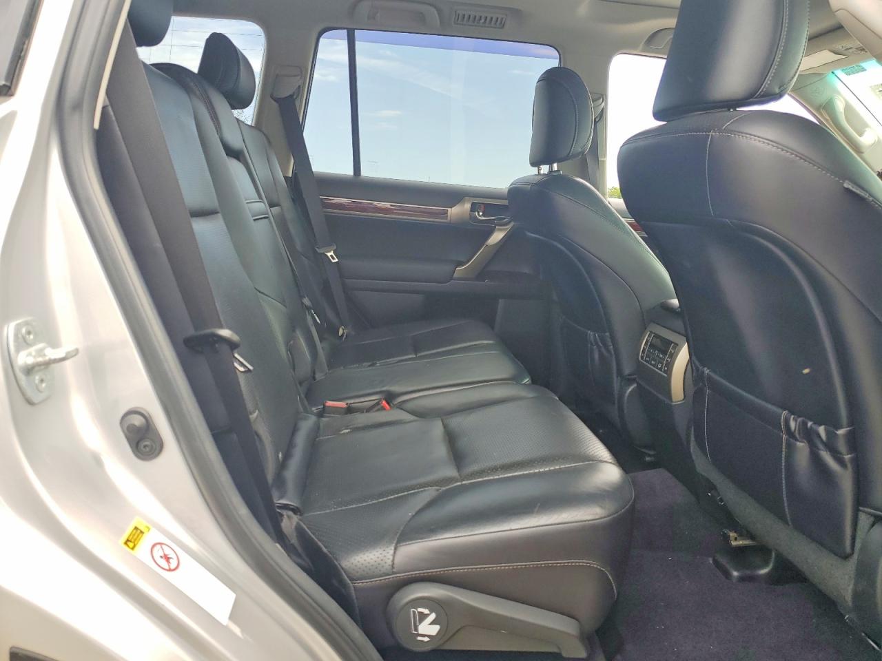 2011 Lexus Gx 460 Silver vin: JTJBM7FX7B5018864