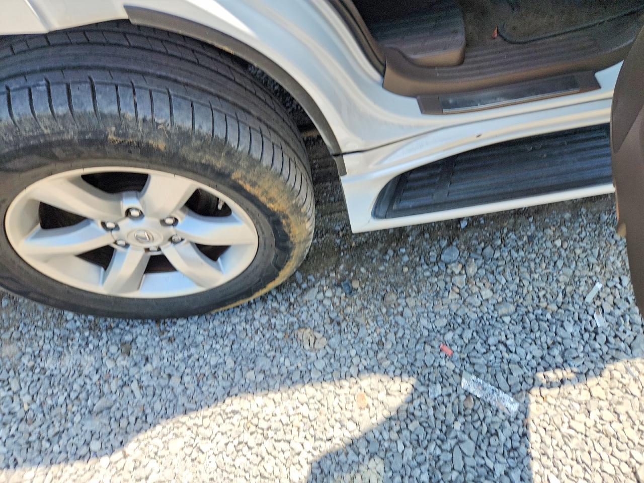 2012 Lexus Gx 460 White vin: JTJBM7FX7C5040803