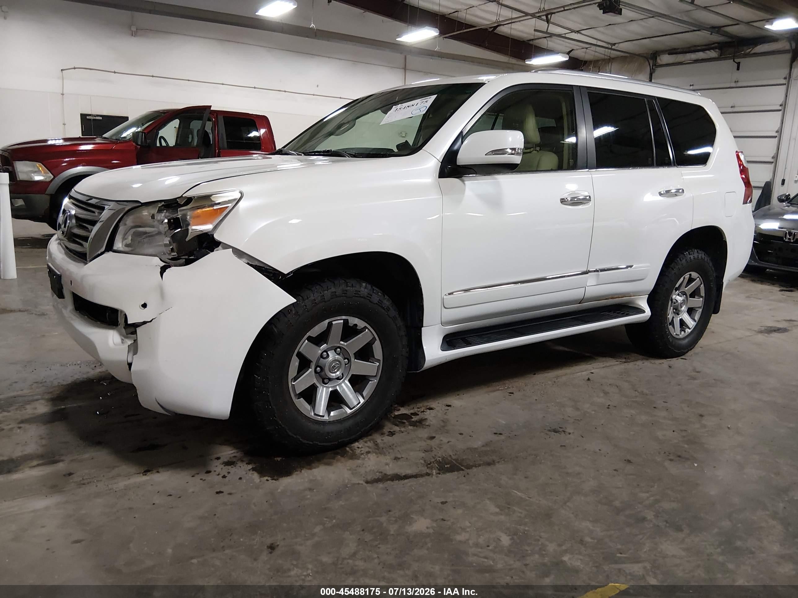 2012 Lexus Gx 460   White vin: JTJBM7FX7C5044074