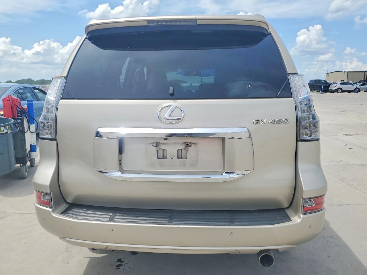 2014 Lexus Gx 460 Silver vin: JTJBM7FX7E5073884