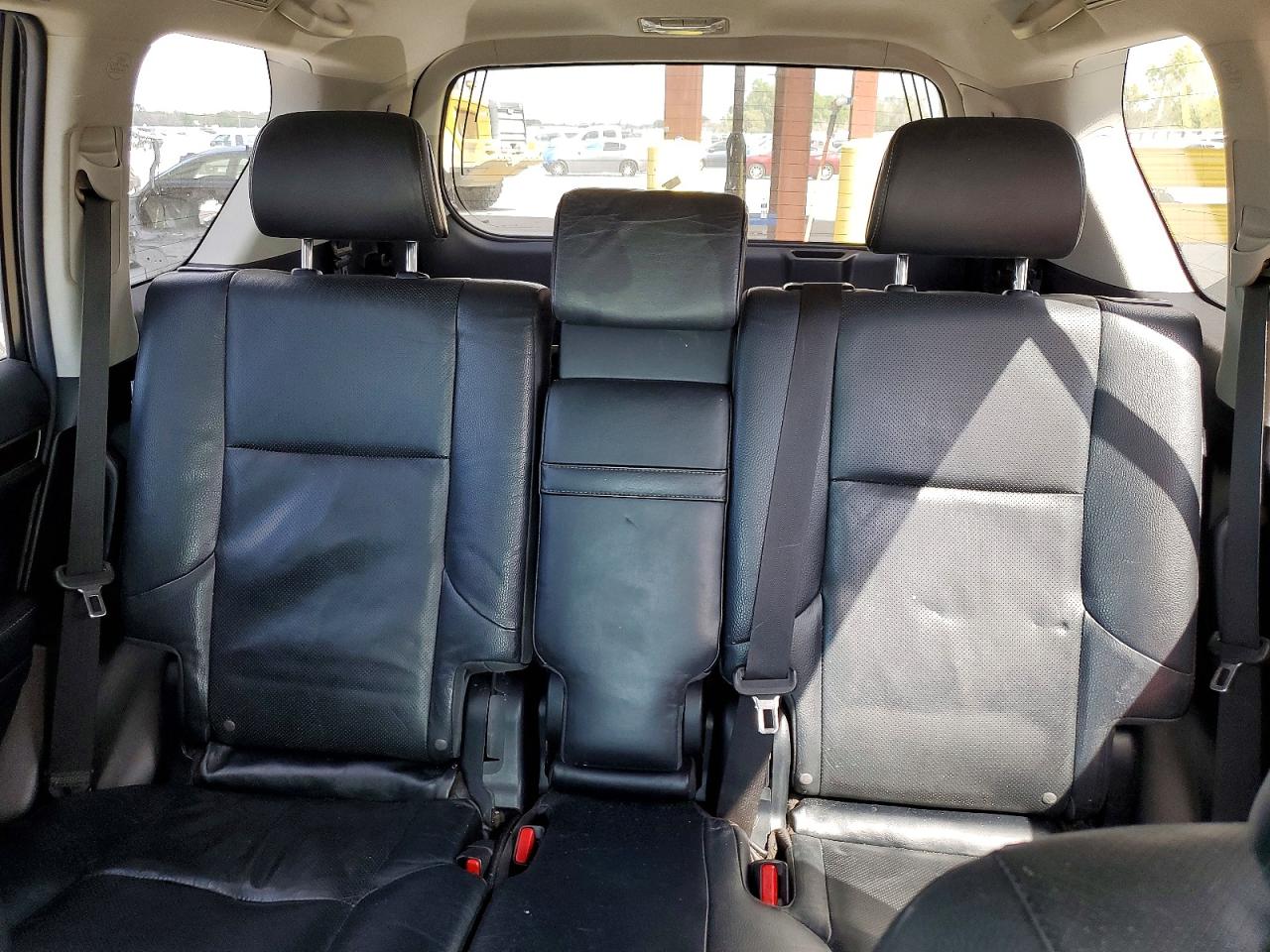2014 Lexus Gx 460 Base Silver vin: JTJBM7FX7E5082732
