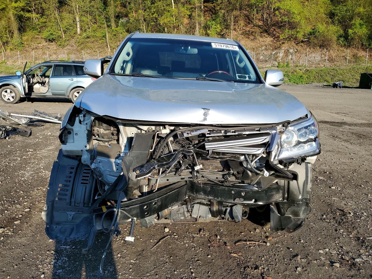 2015 Lexus Gx 460 Silver vin: JTJBM7FX7F5102561