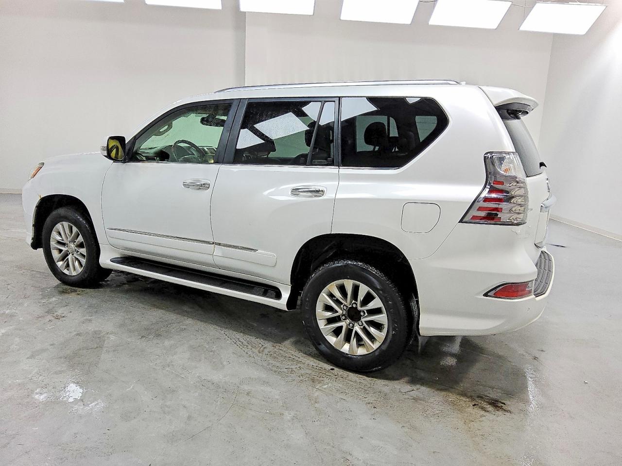 2015 Lexus Gx 460 White vin: JTJBM7FX7F5110191