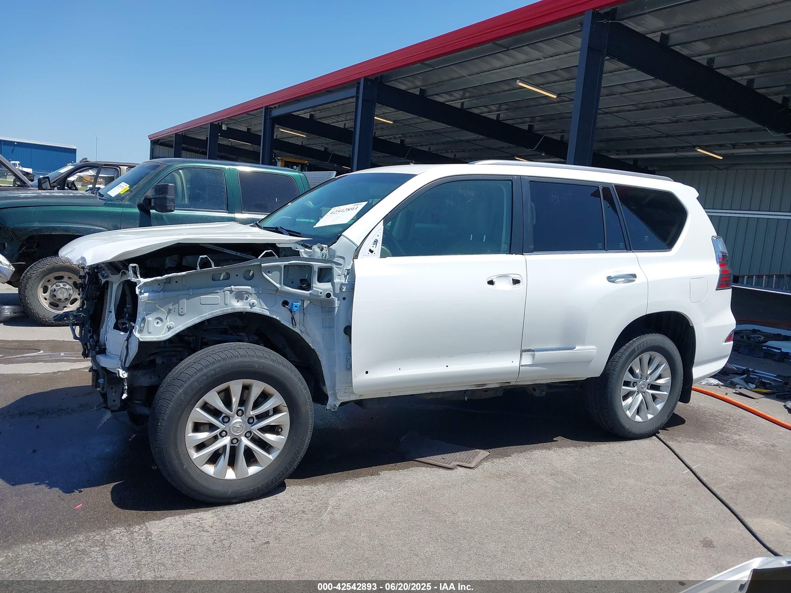 Price & History 2016 Lexus Gx 460 4.6l V-8 Dohc, Vvt, 301hp vin