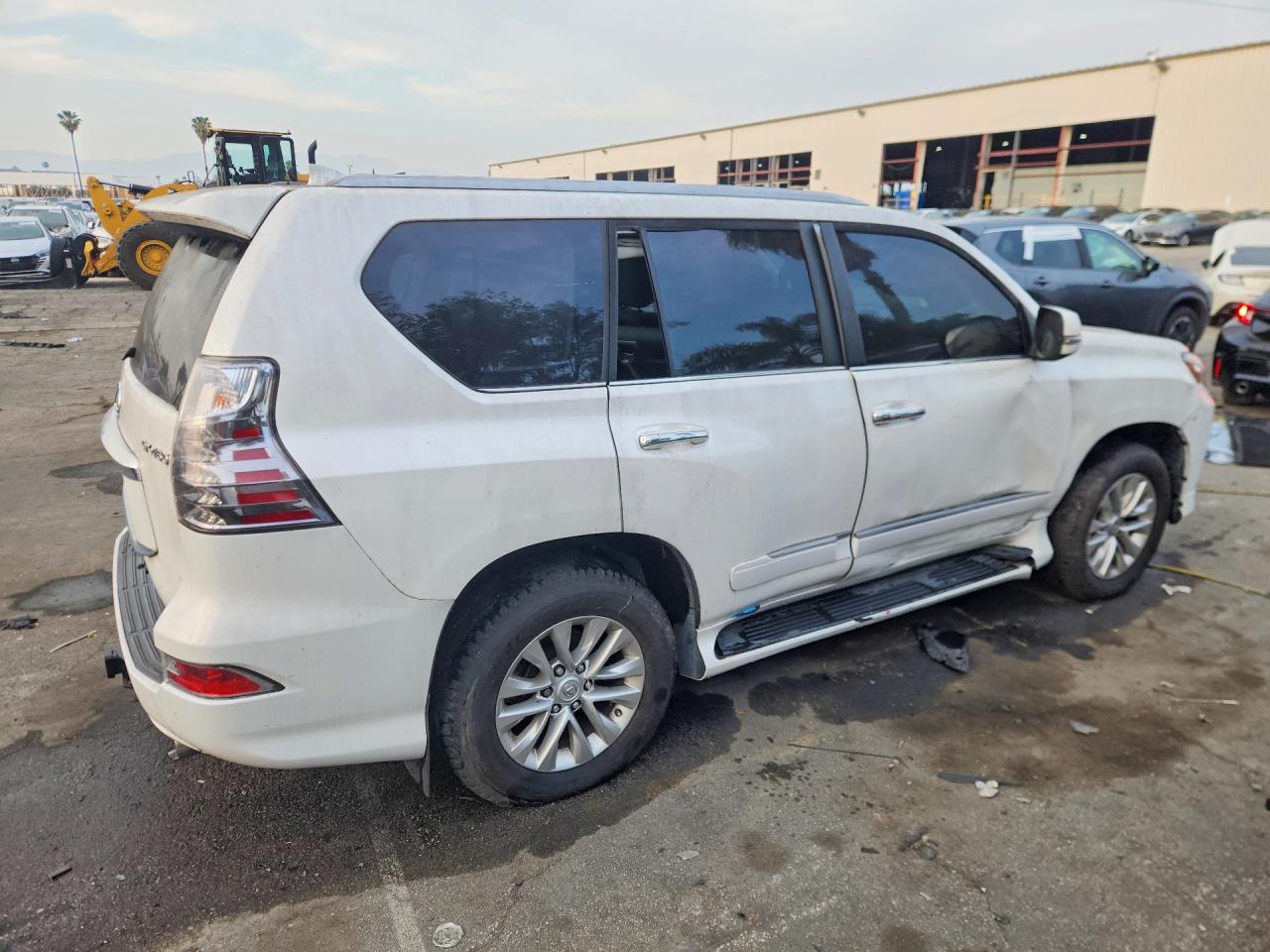 2019 Lexus Gx 460 Base Белый vin: JTJBM7FX7K5239655