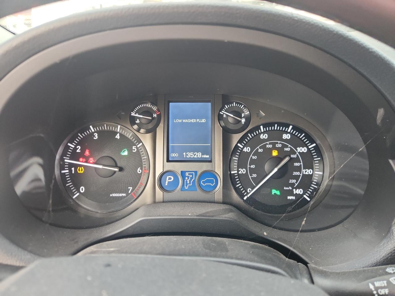 2019 Lexus Gx 460 Base Белый vin: JTJBM7FX7K5239655 Damage: Warning Light - Air Bag, On, Unacceptable