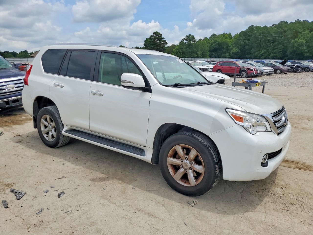 2011 Lexus Gx 460 White vin: JTJBM7FX8B5026875
