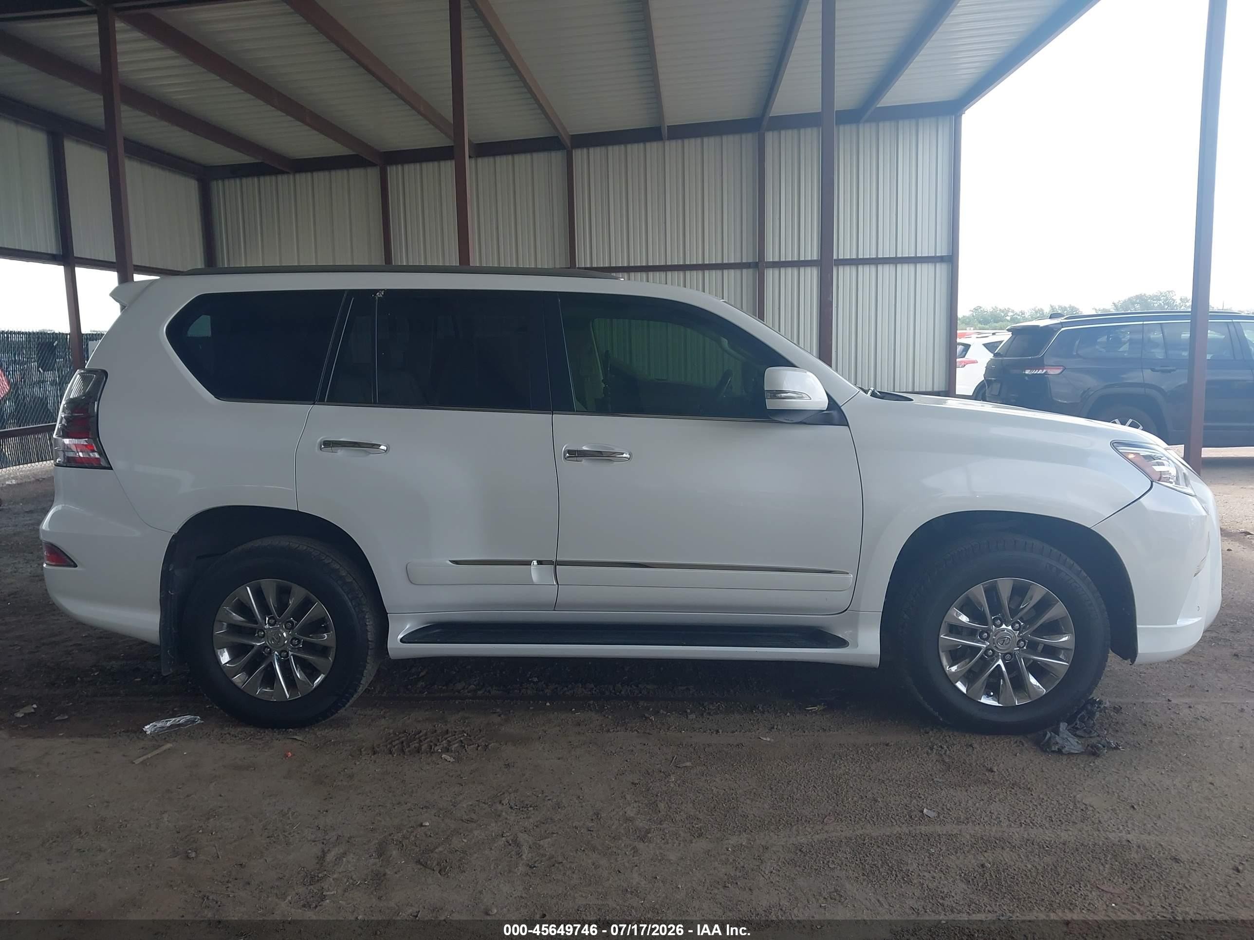 2014 Lexus Gx 460   White vin: JTJBM7FX8E5077510