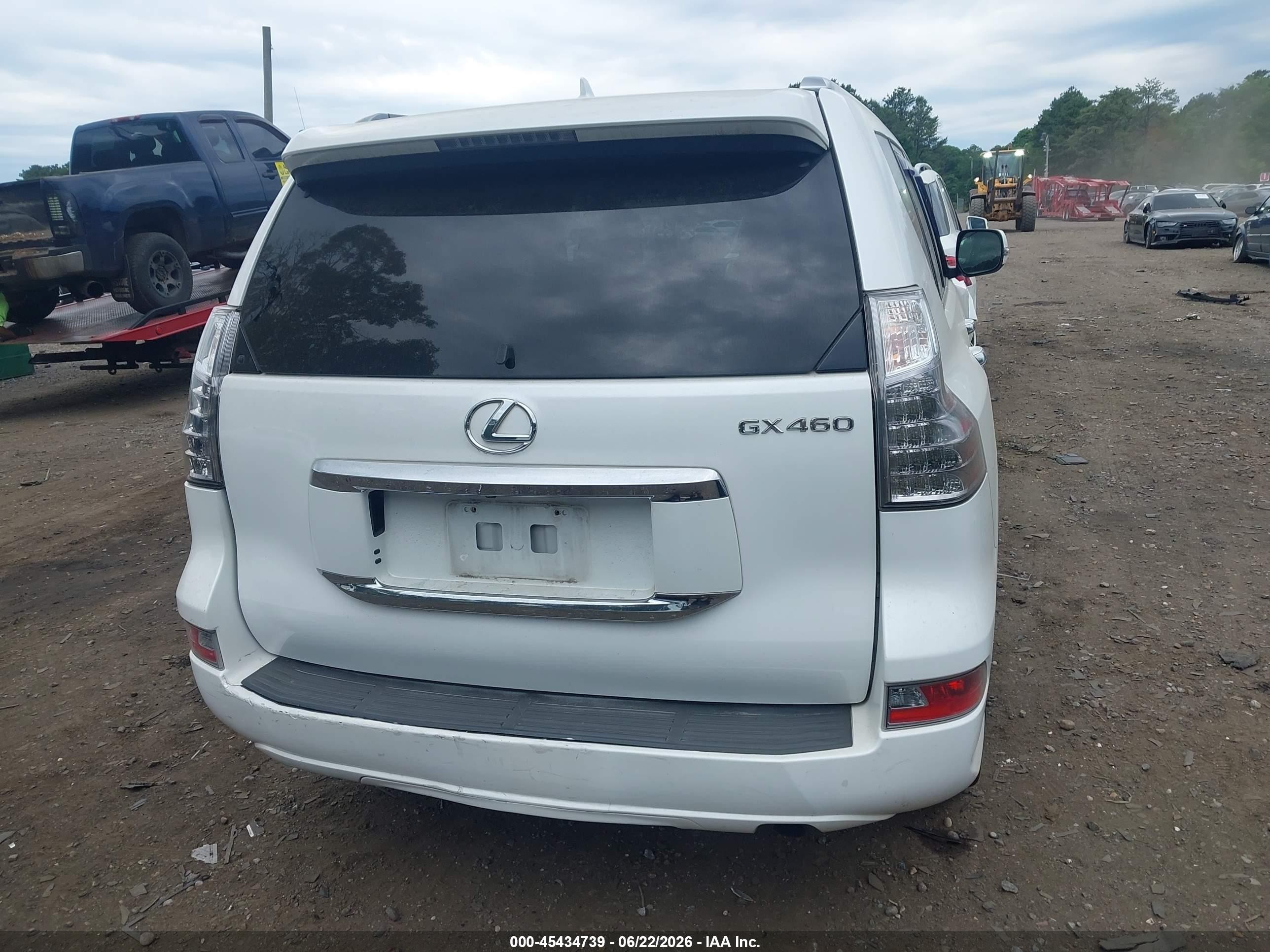 2014 Lexus Gx 460   White vin: JTJBM7FX8E5080729
