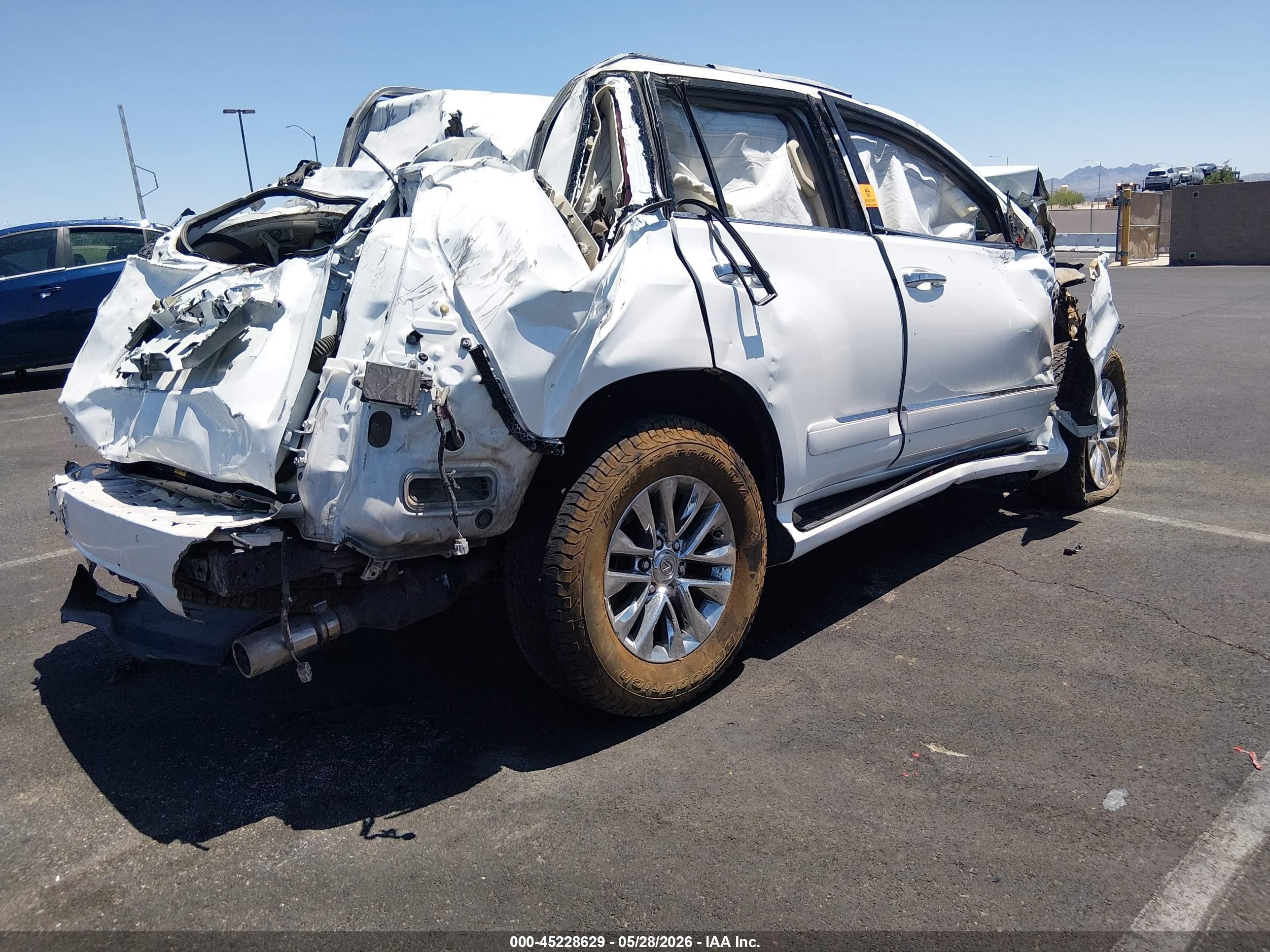 2015 Lexus Gx 460   White vin: JTJBM7FX8F5103864