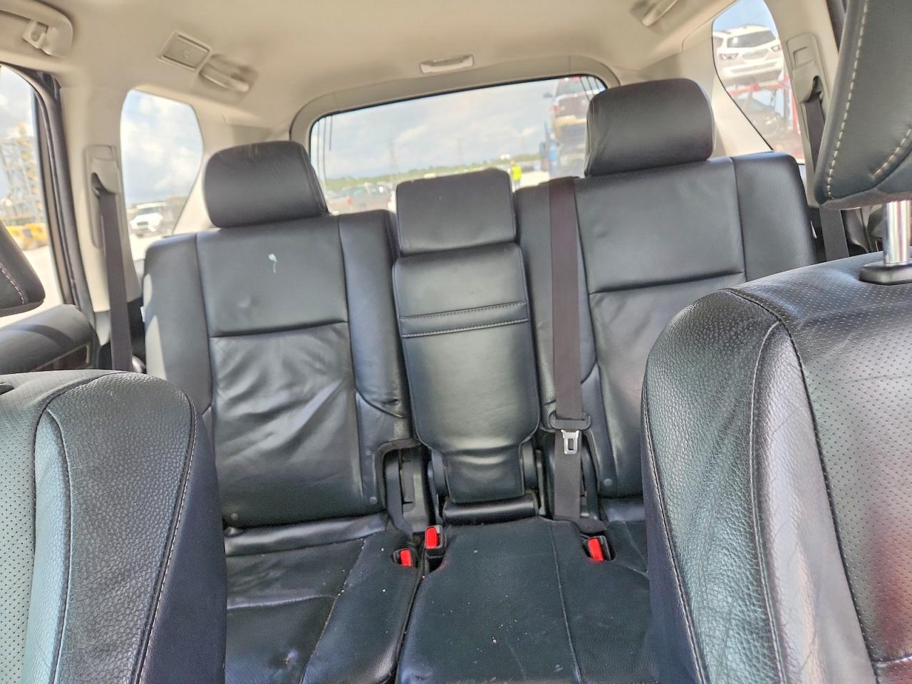 2015 Lexus Gx 460 Silver vin: JTJBM7FX8F5113794