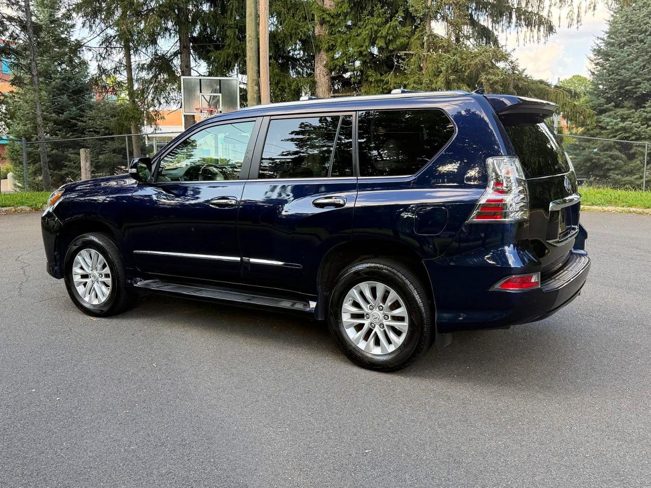 2019 Lexus Gx 460 Blue vin: JTJBM7FX8K5230690