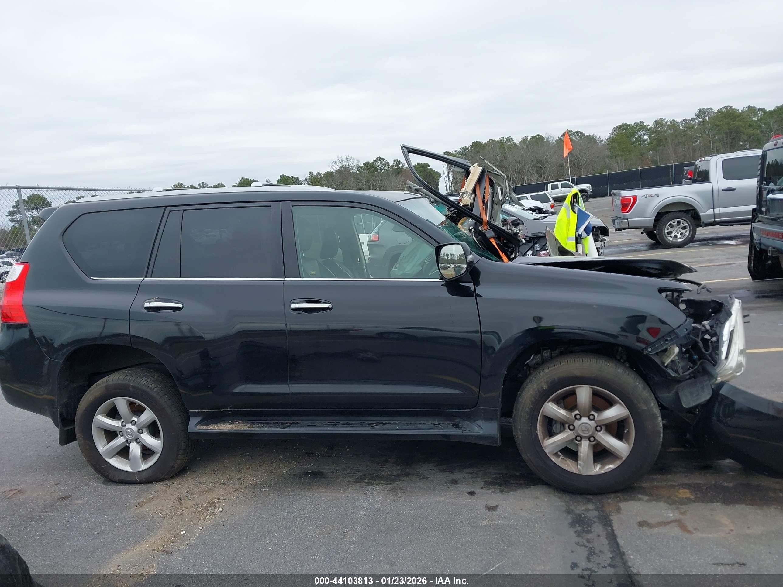 2010 Lexus Gx 460   Black vin: JTJBM7FX9A5006956