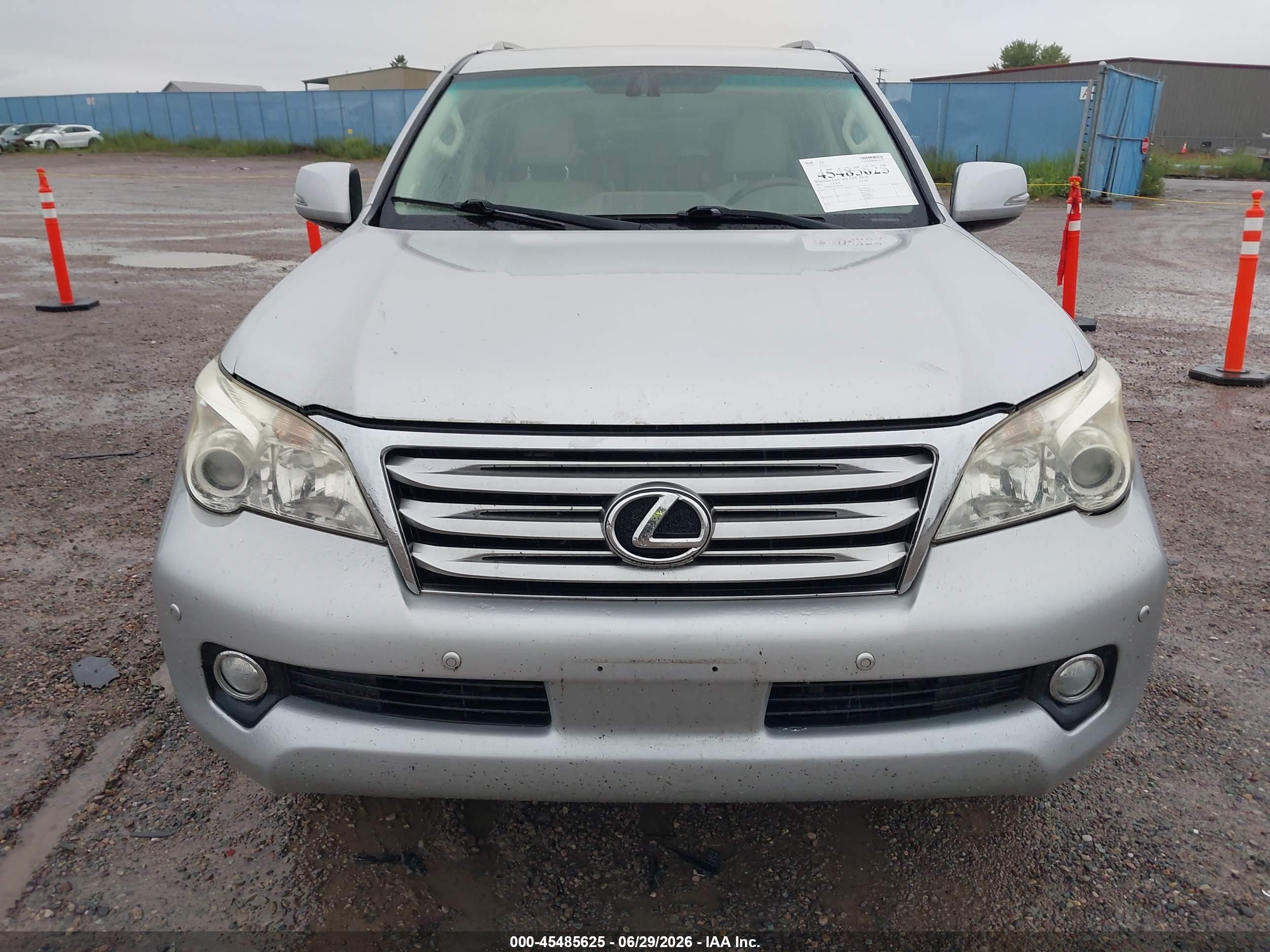 2011 Lexus Gx 460   Silver vin: JTJBM7FX9B5022799