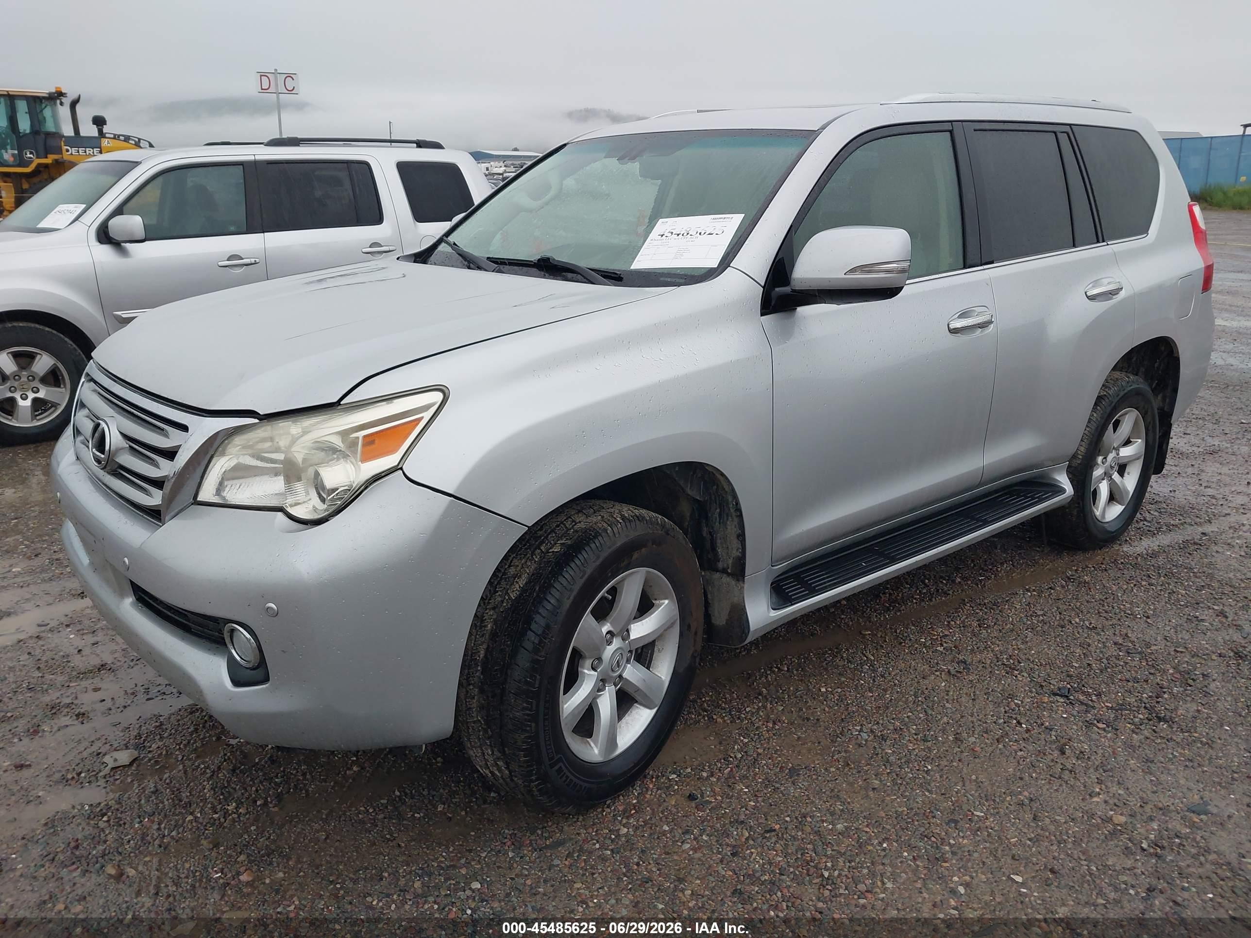 2011 Lexus Gx 460   Silver vin: JTJBM7FX9B5022799