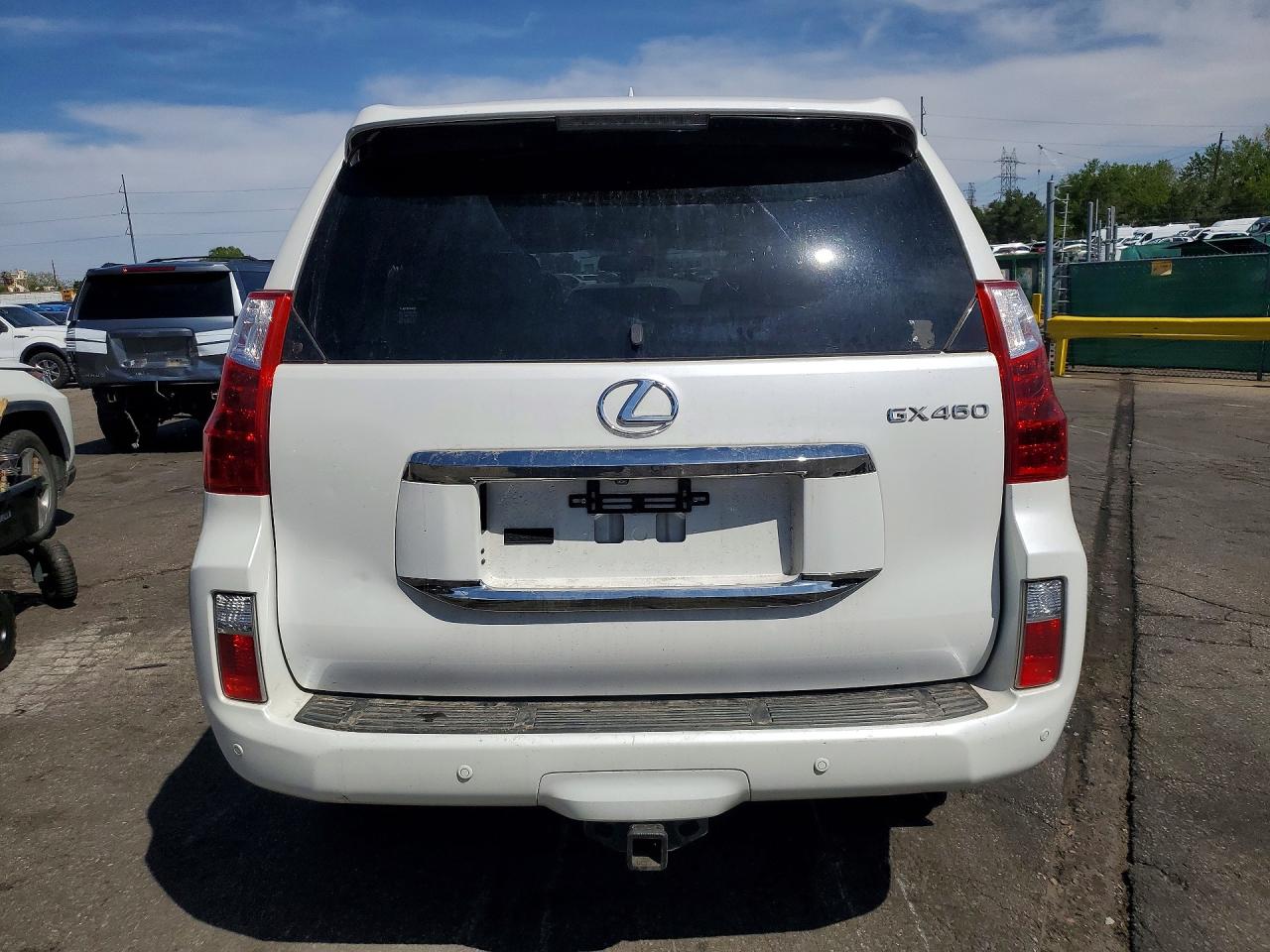 2011 Lexus Gx 460 Base White vin: JTJBM7FX9B5032345