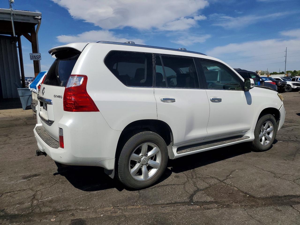 2011 Lexus Gx 460 Base White vin: JTJBM7FX9B5032345