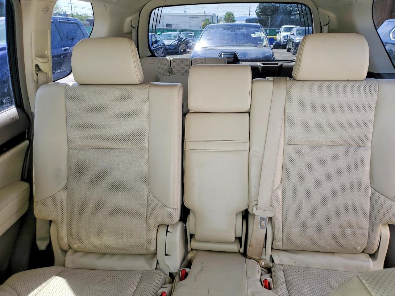 2011 Lexus Gx 460 Base White vin: JTJBM7FX9B5032345