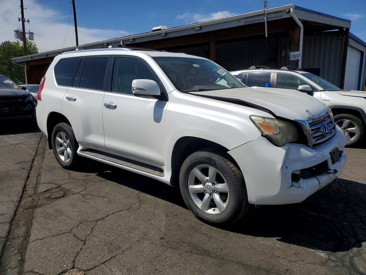 2011 Lexus Gx 460 Base White vin: JTJBM7FX9B5032345