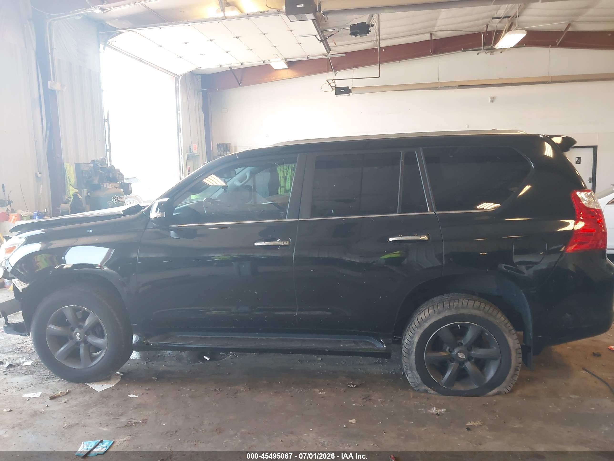 2011 Lexus Gx 460   Black vin: JTJBM7FX9B5034547