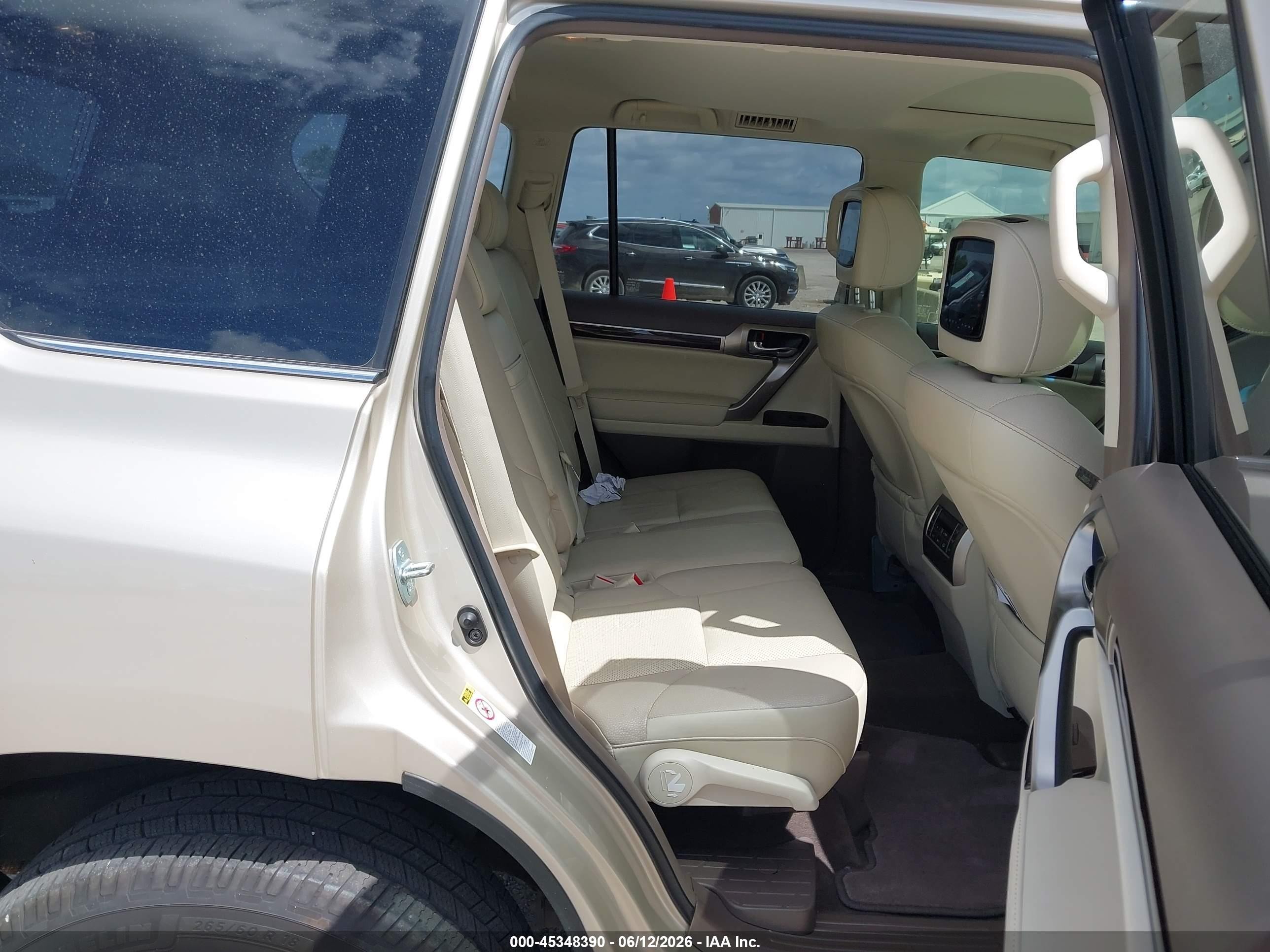 2014 Lexus Gx 460   Beige vin: JTJBM7FX9E5085180