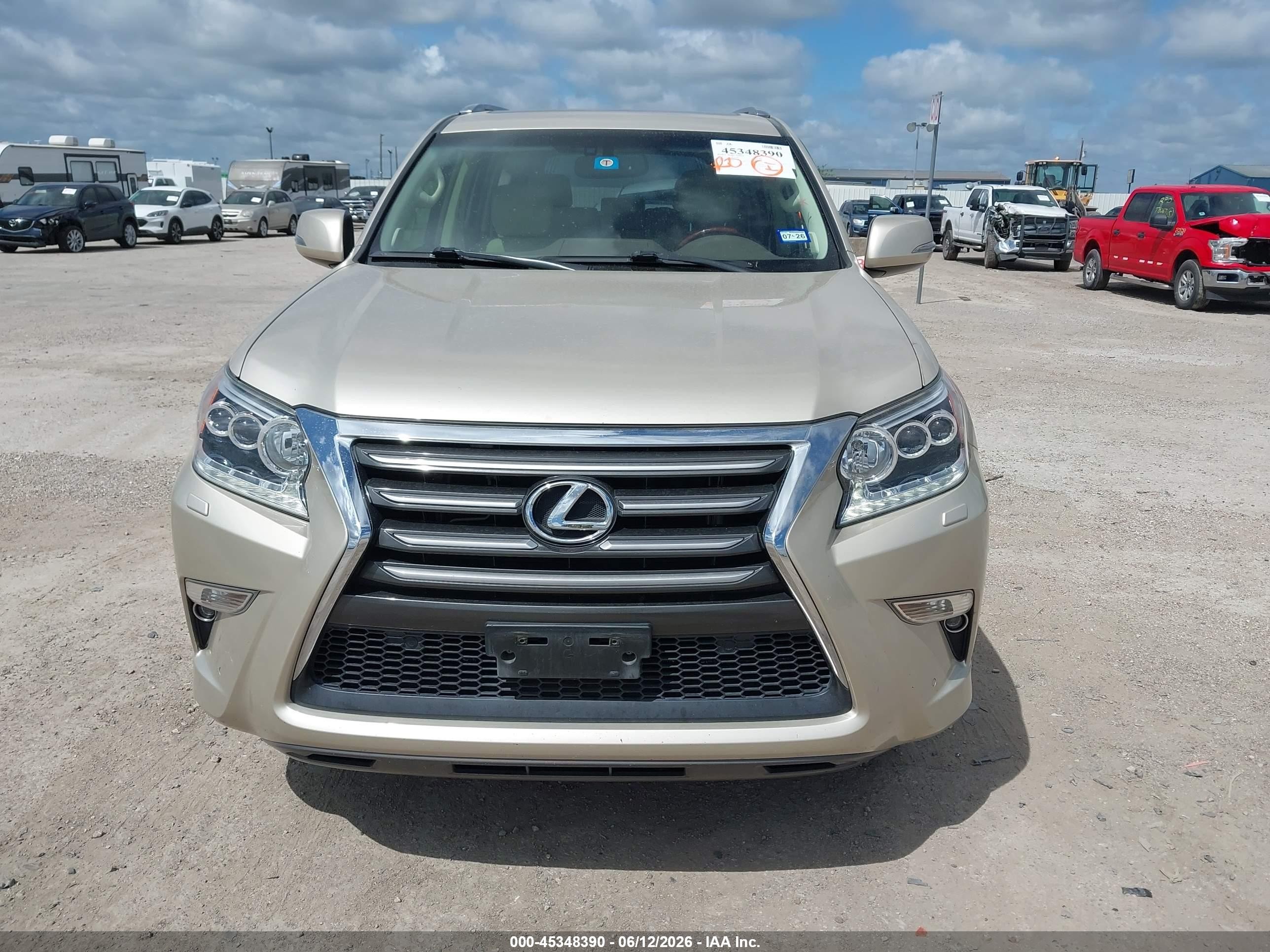 2014 Lexus Gx 460   Beige vin: JTJBM7FX9E5085180