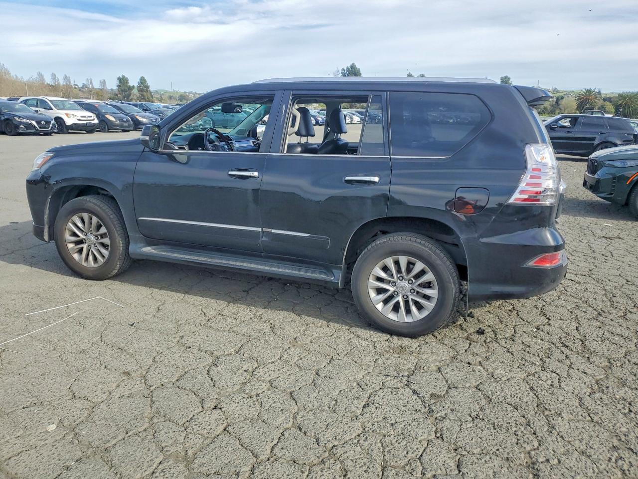 2015 Lexus Gx 460 Base Silver vin: JTJBM7FX9F5100679