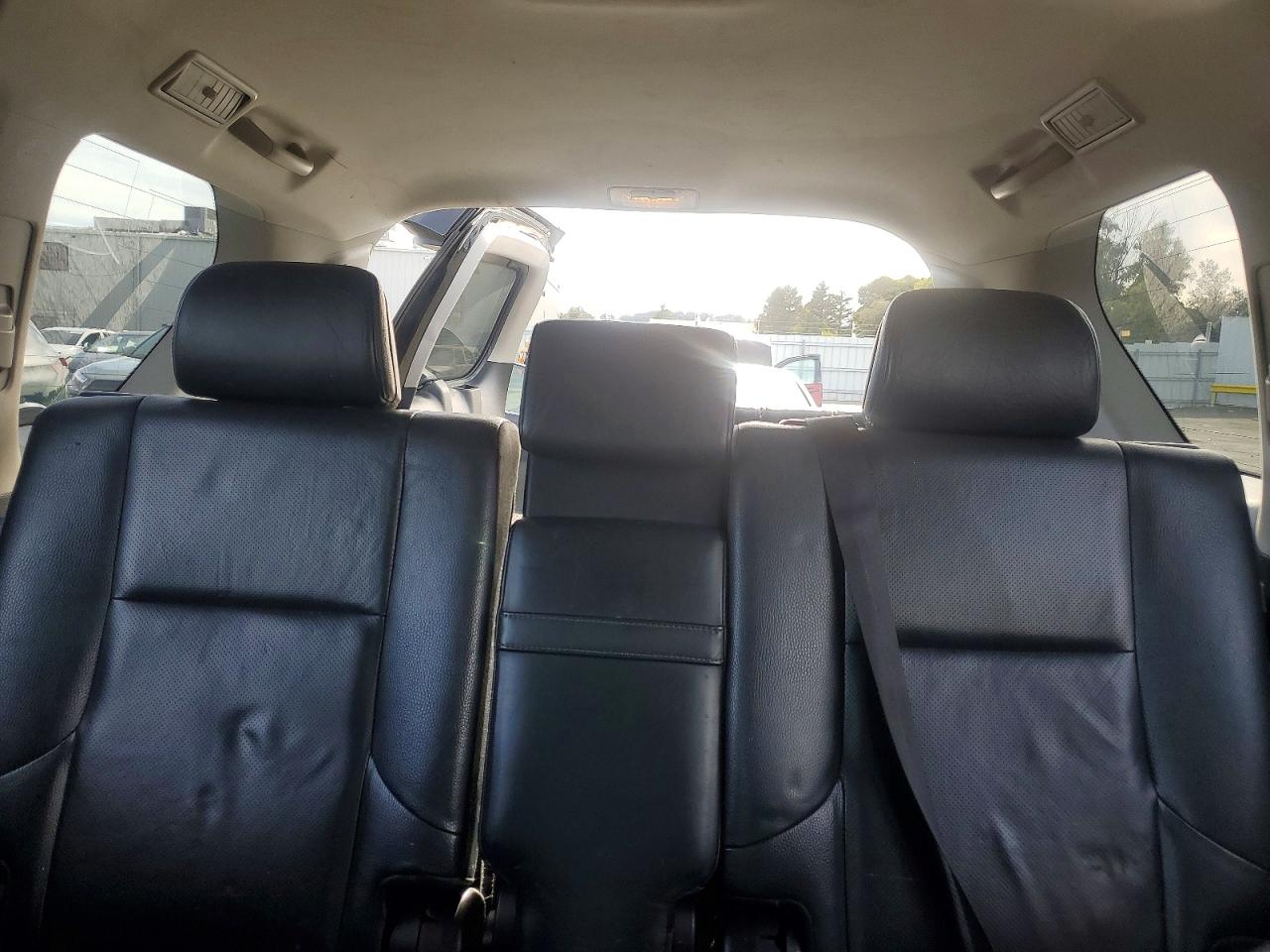 2015 Lexus Gx 460 Base Silver vin: JTJBM7FX9F5100679